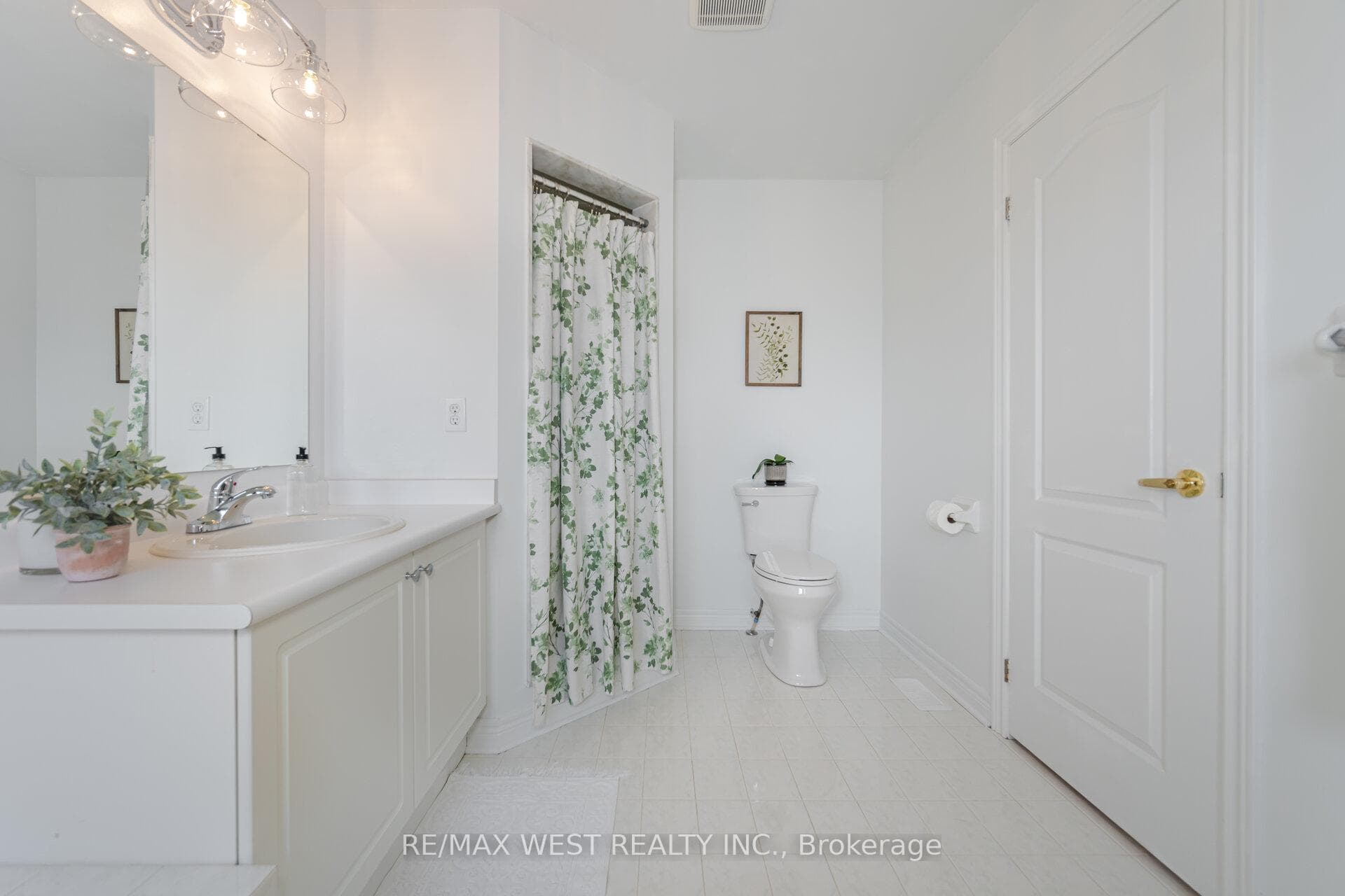 29 Tanzini Drive photo 28