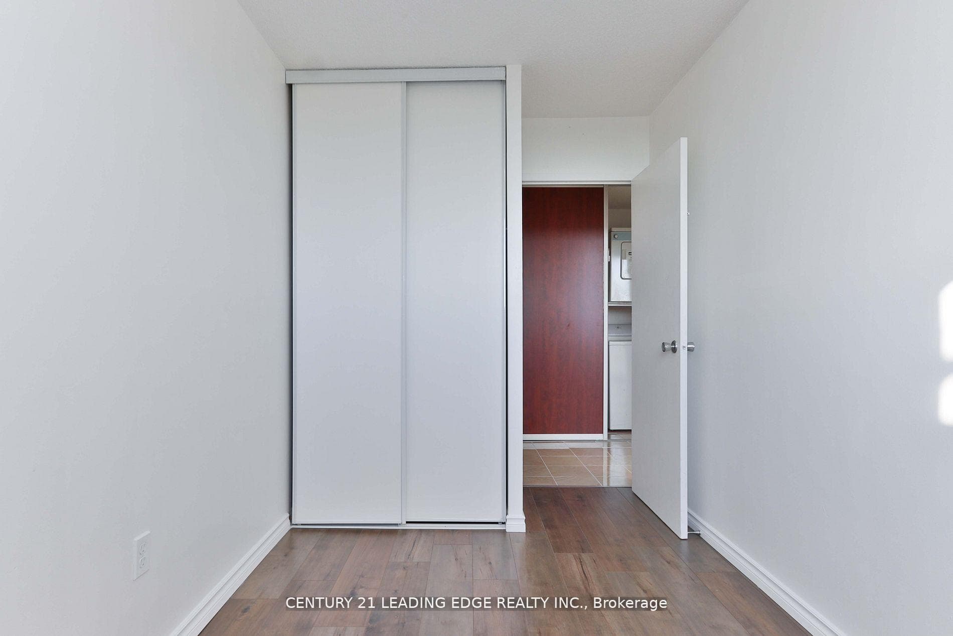 940 Caledonia Road Unit 1003 photo 16