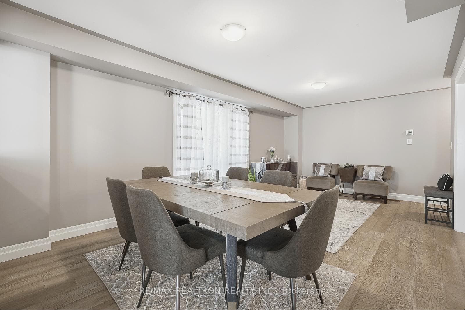 Living / Dining Room