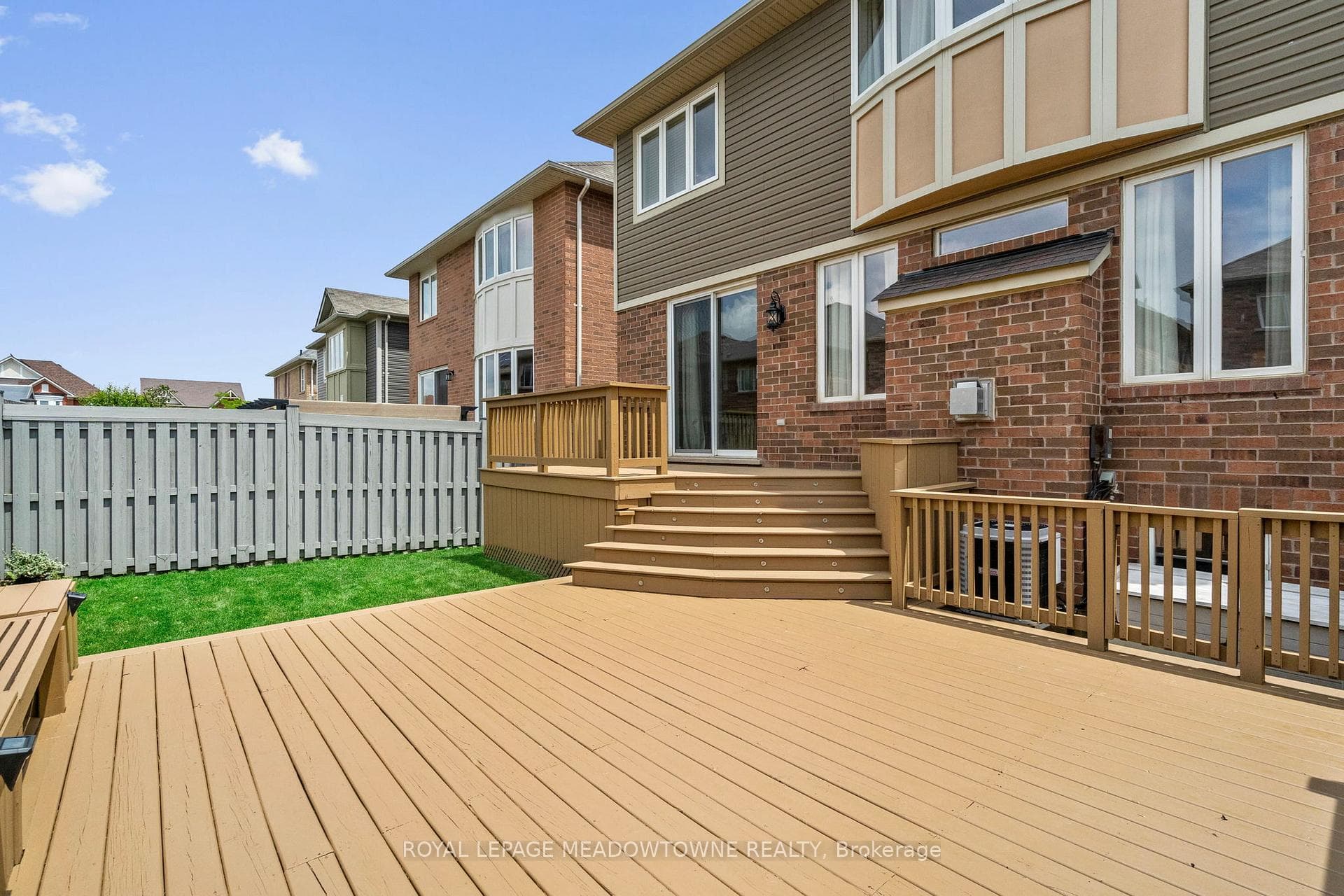 589 Bartleman Terrace photo 40