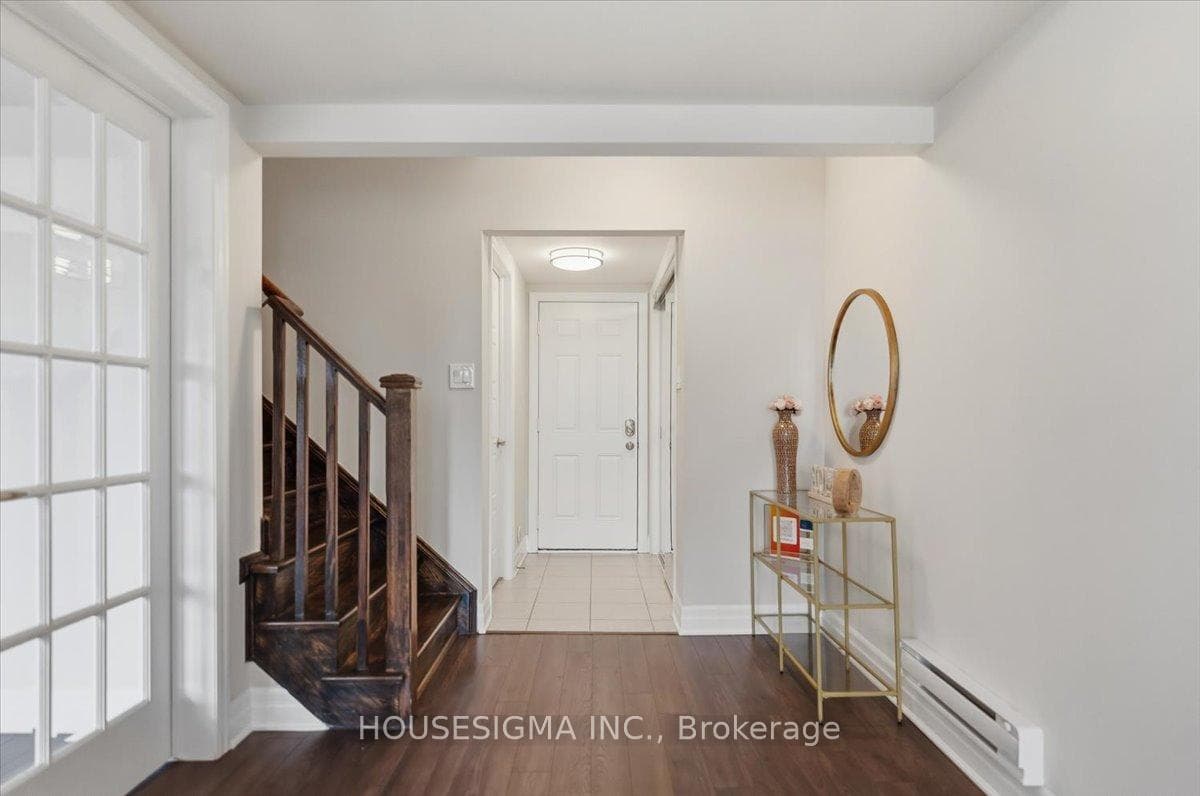 3 Eckford Lane photo 13