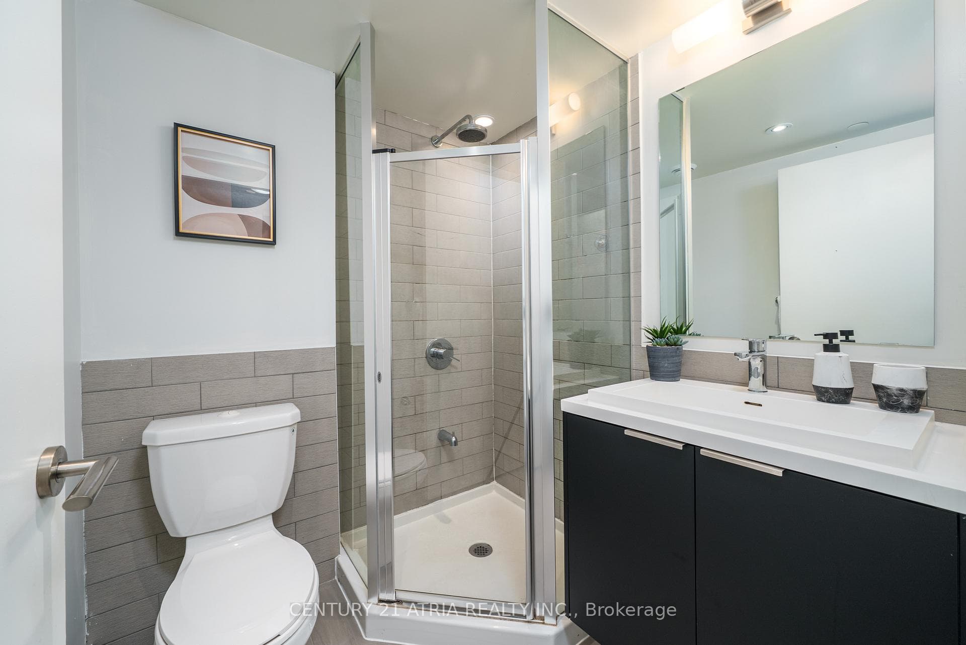 6 Sonic Way Unit 1701 photo 5