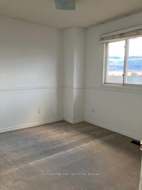 42 Coe Drive photo 7