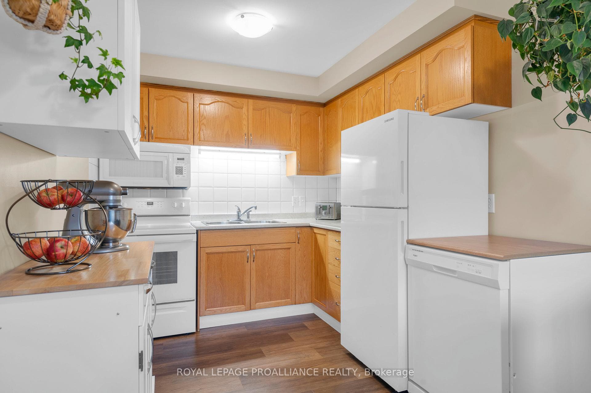 17 Tracey Park Drive Unit 31 photo 8