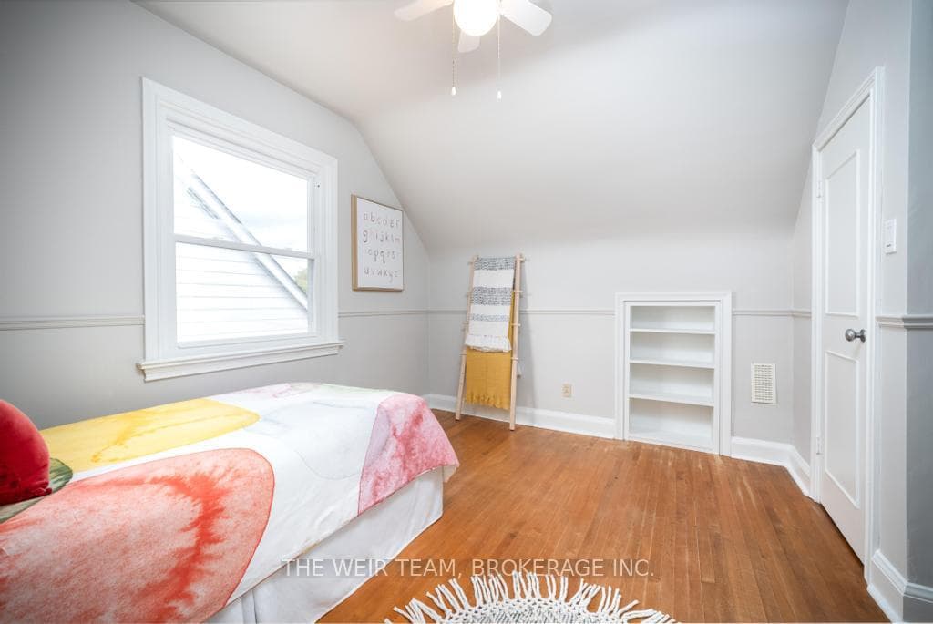 42 Stamford Square photo 23