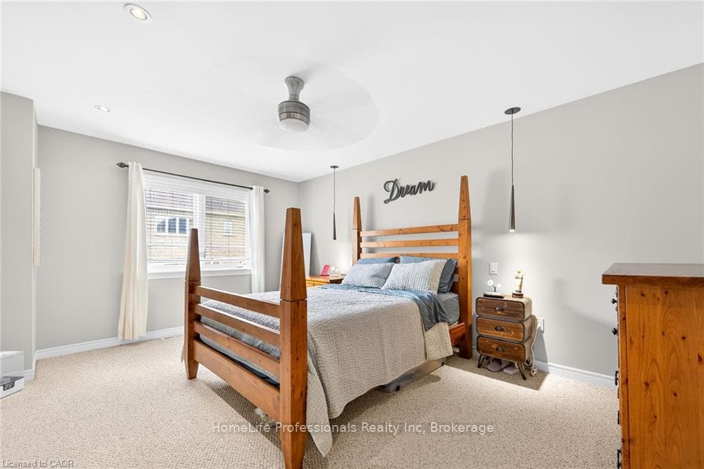80 Summerberry Way photo 25