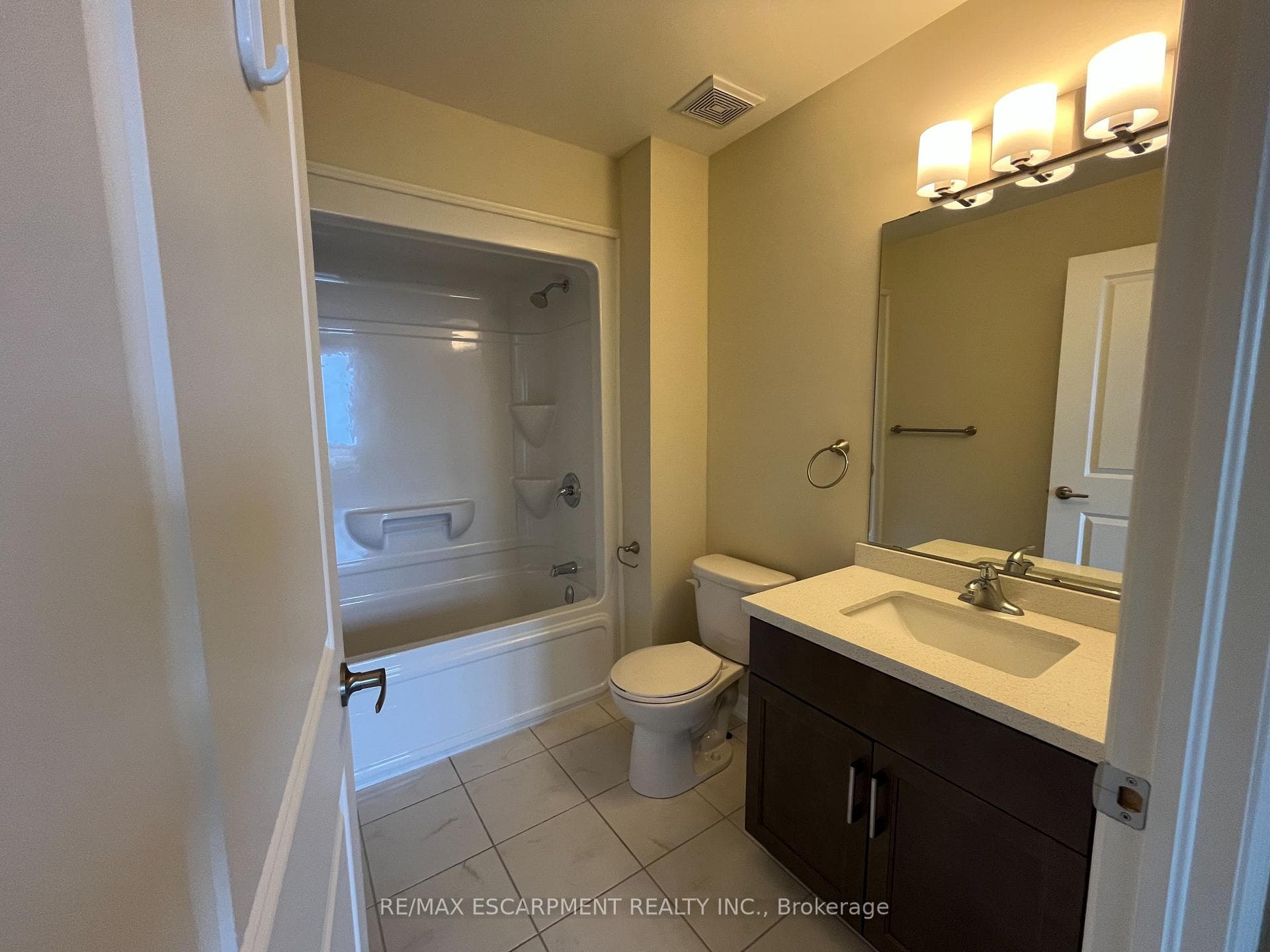 640 Sauve Street Unit 505 photo 10