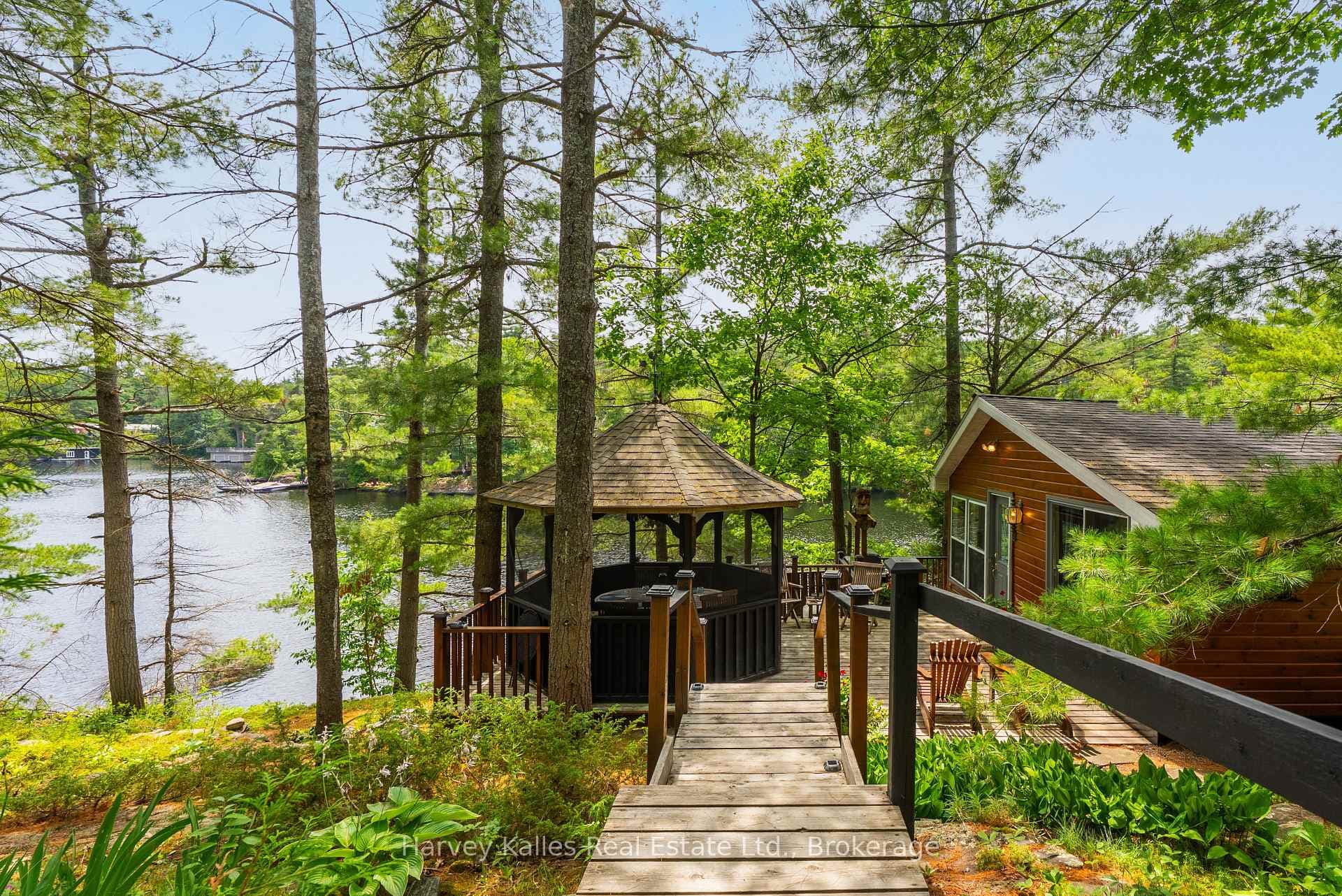 1078 Mckenzie Road photo 4