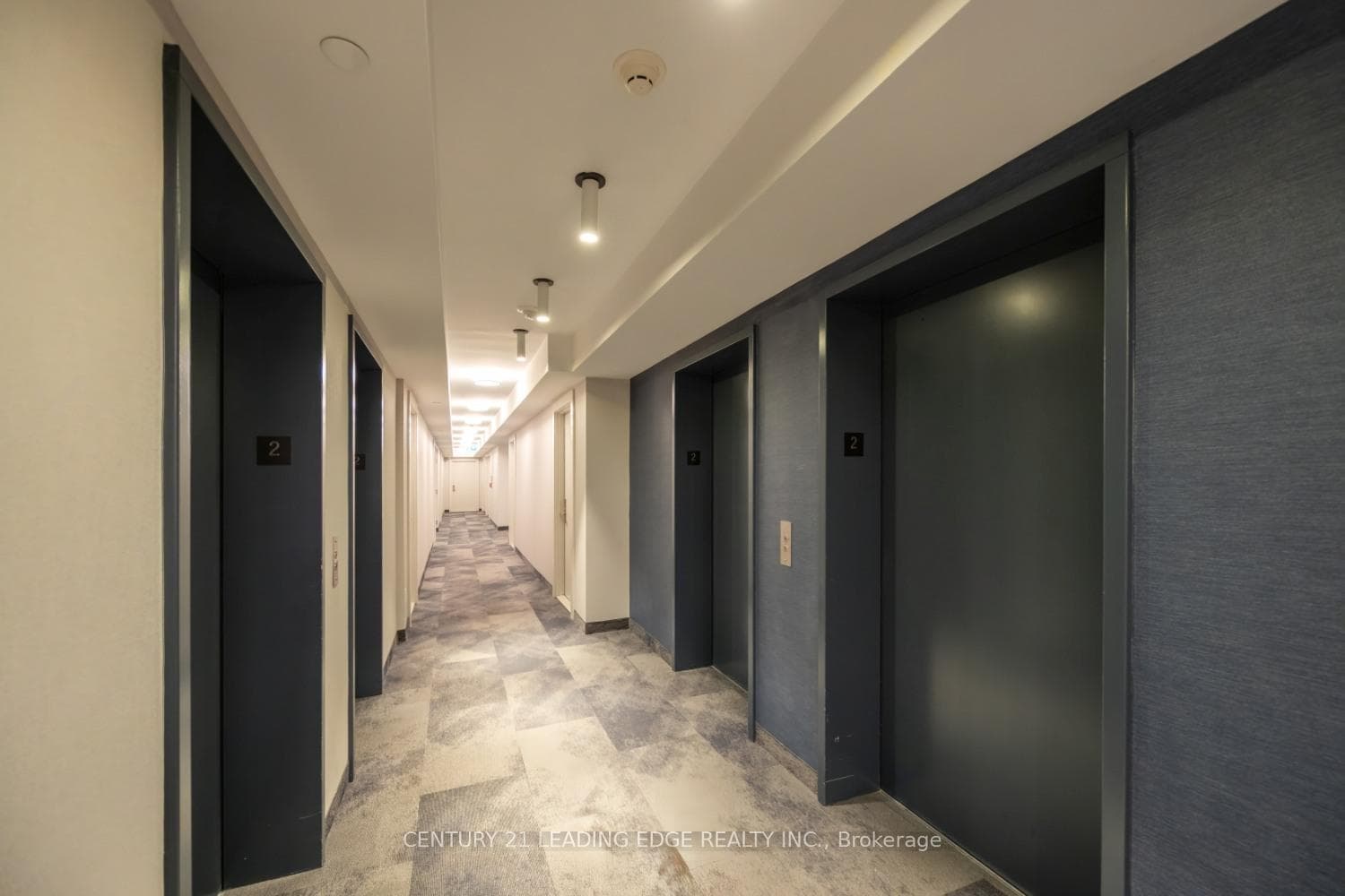 2550 Simcoe Street Unit 202 photo 23