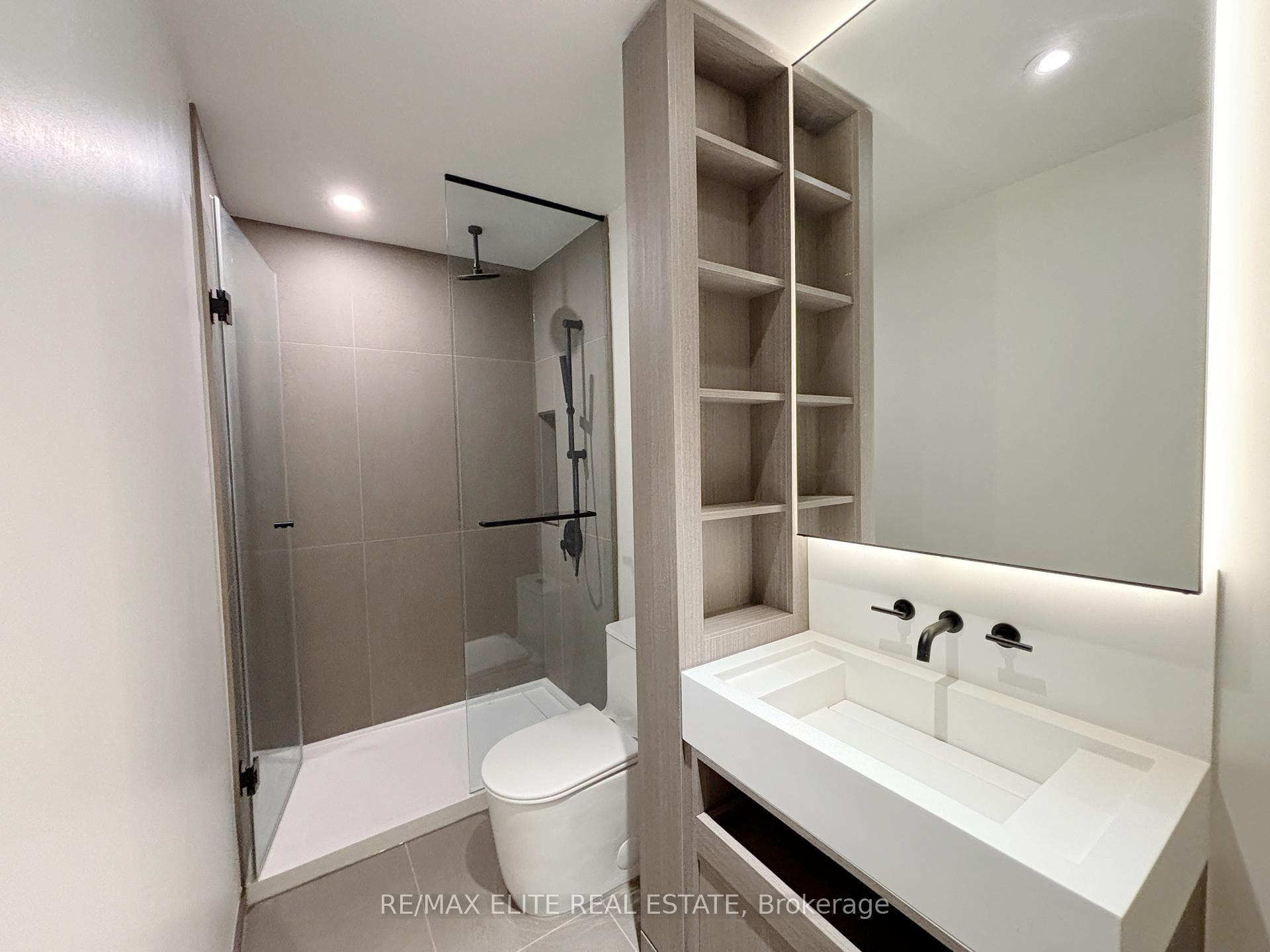 55 Charles Street Unit TH10 photo 13