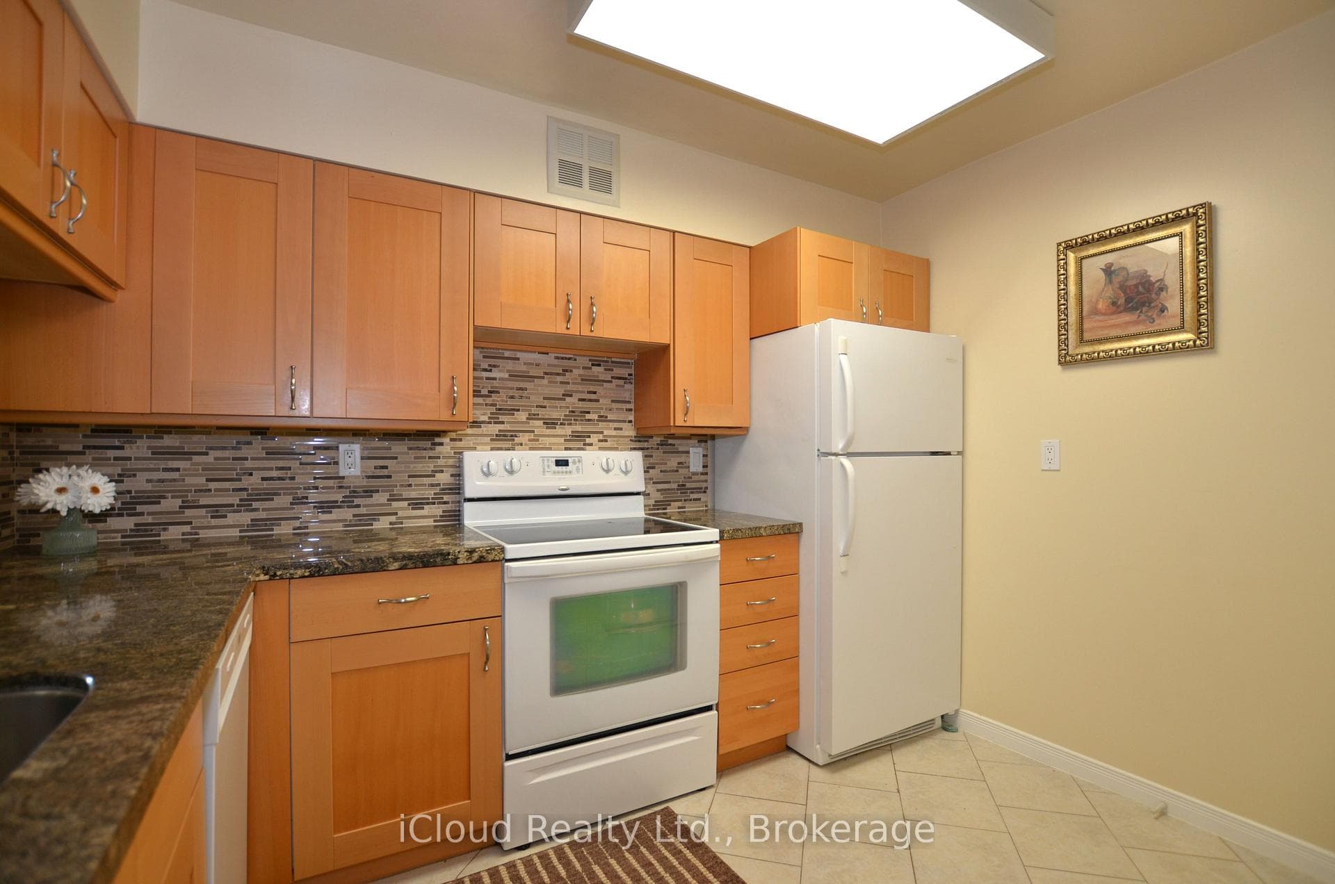 50 Kingsbridge Garden Circle Unit 915 photo 14