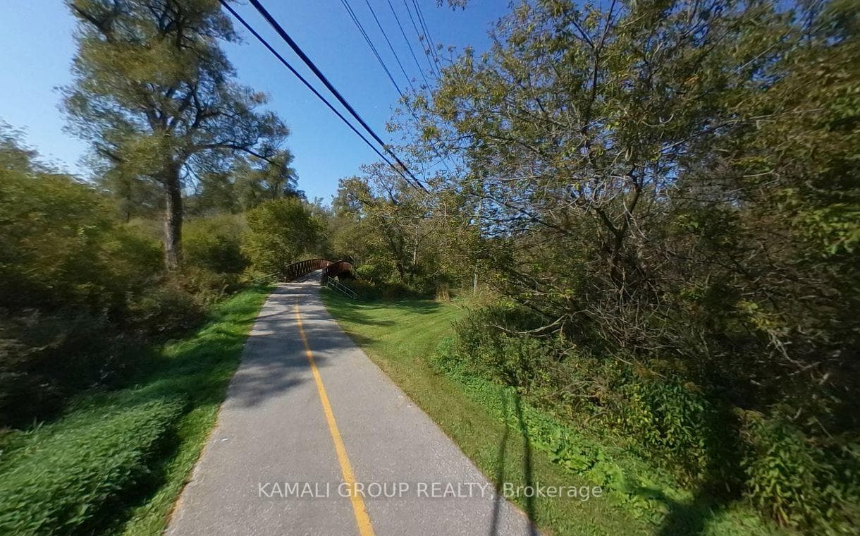 494 Monteith Avenue Unit Main photo 14