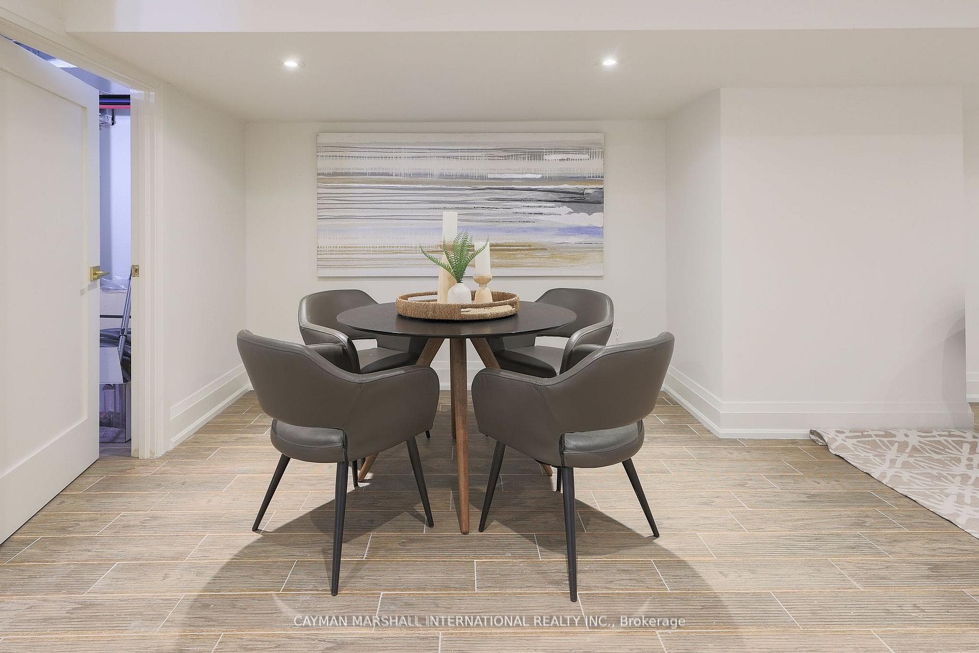 1207 Lorne Park Road photo 22