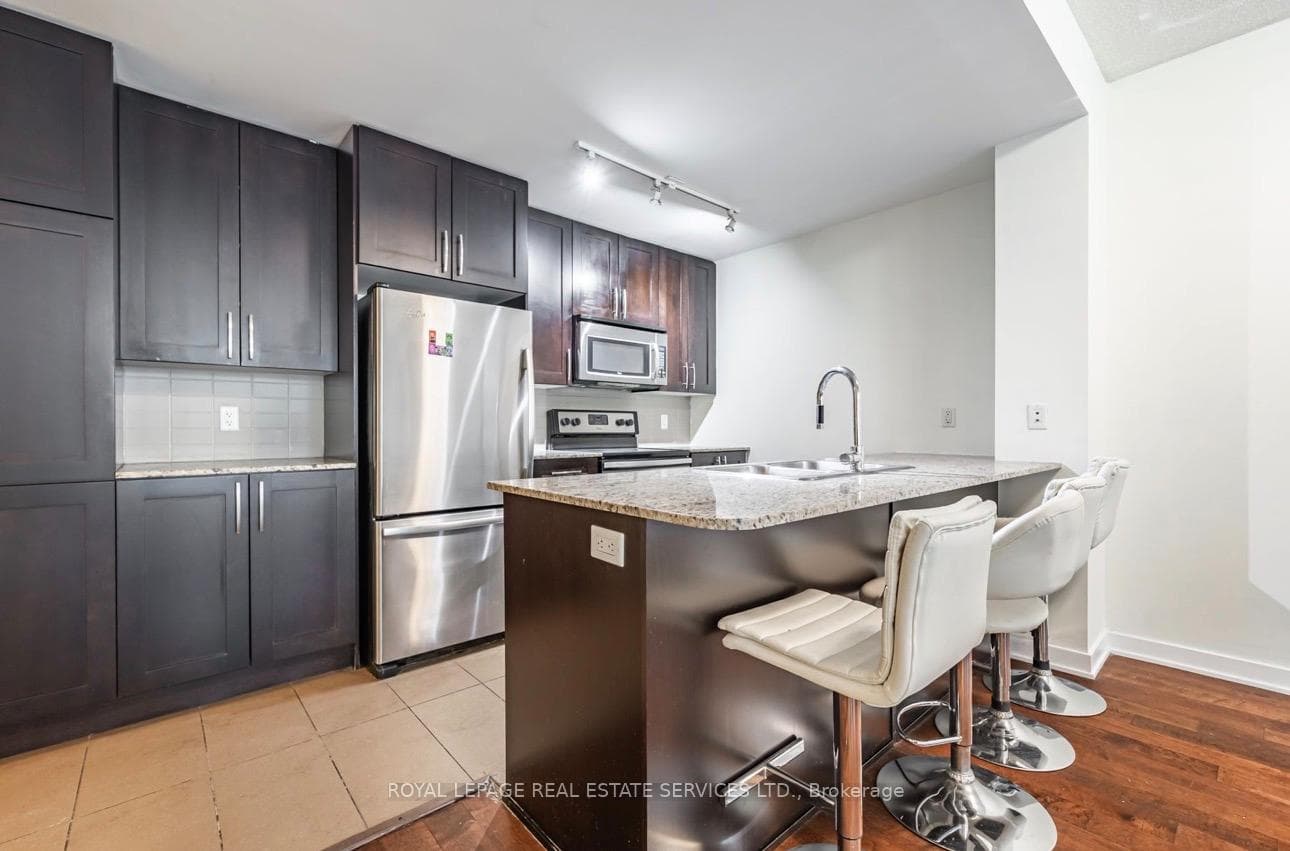 4065 Brickstone Mews Unit TH3 photo 16