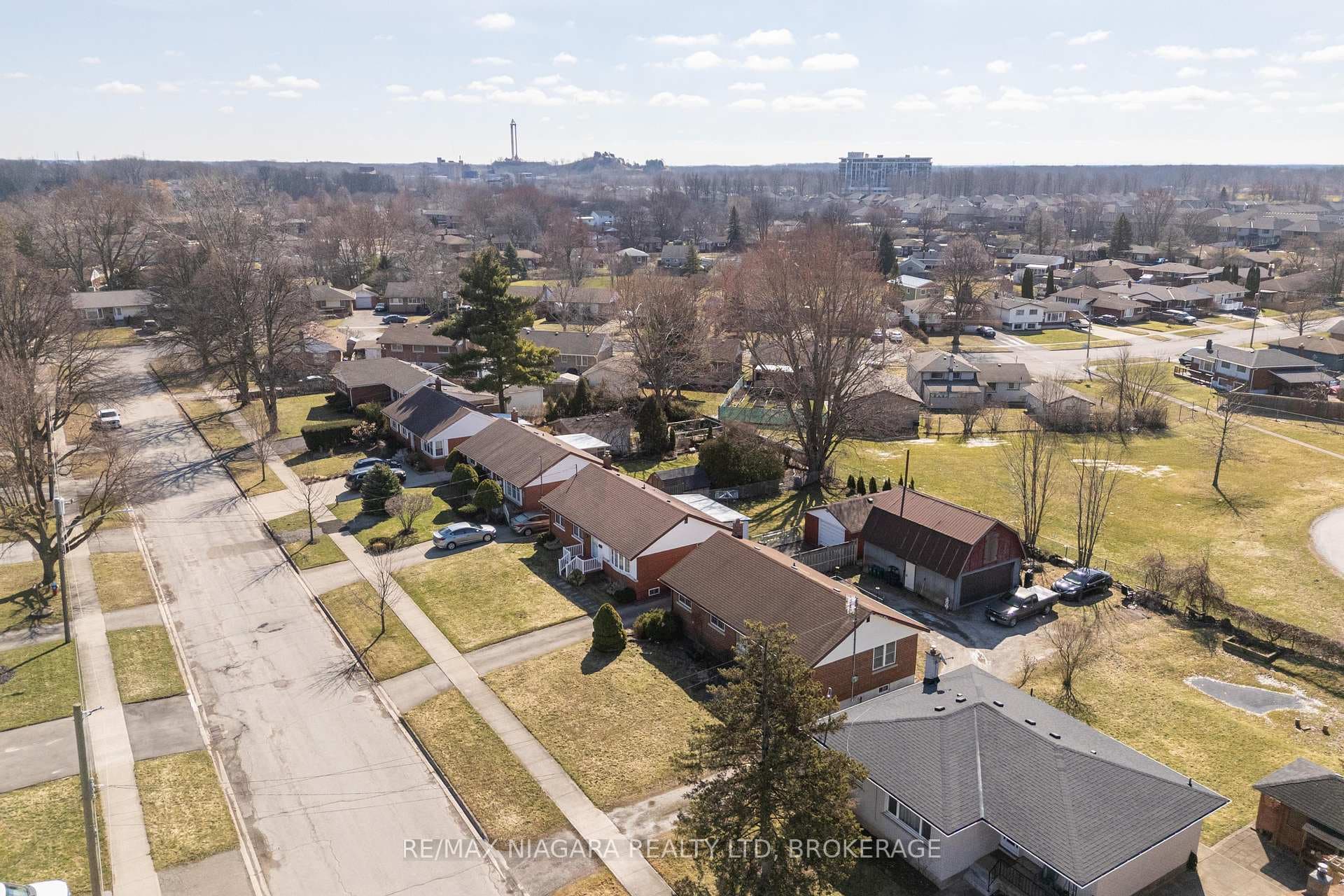 6438 Wendy Drive photo 23