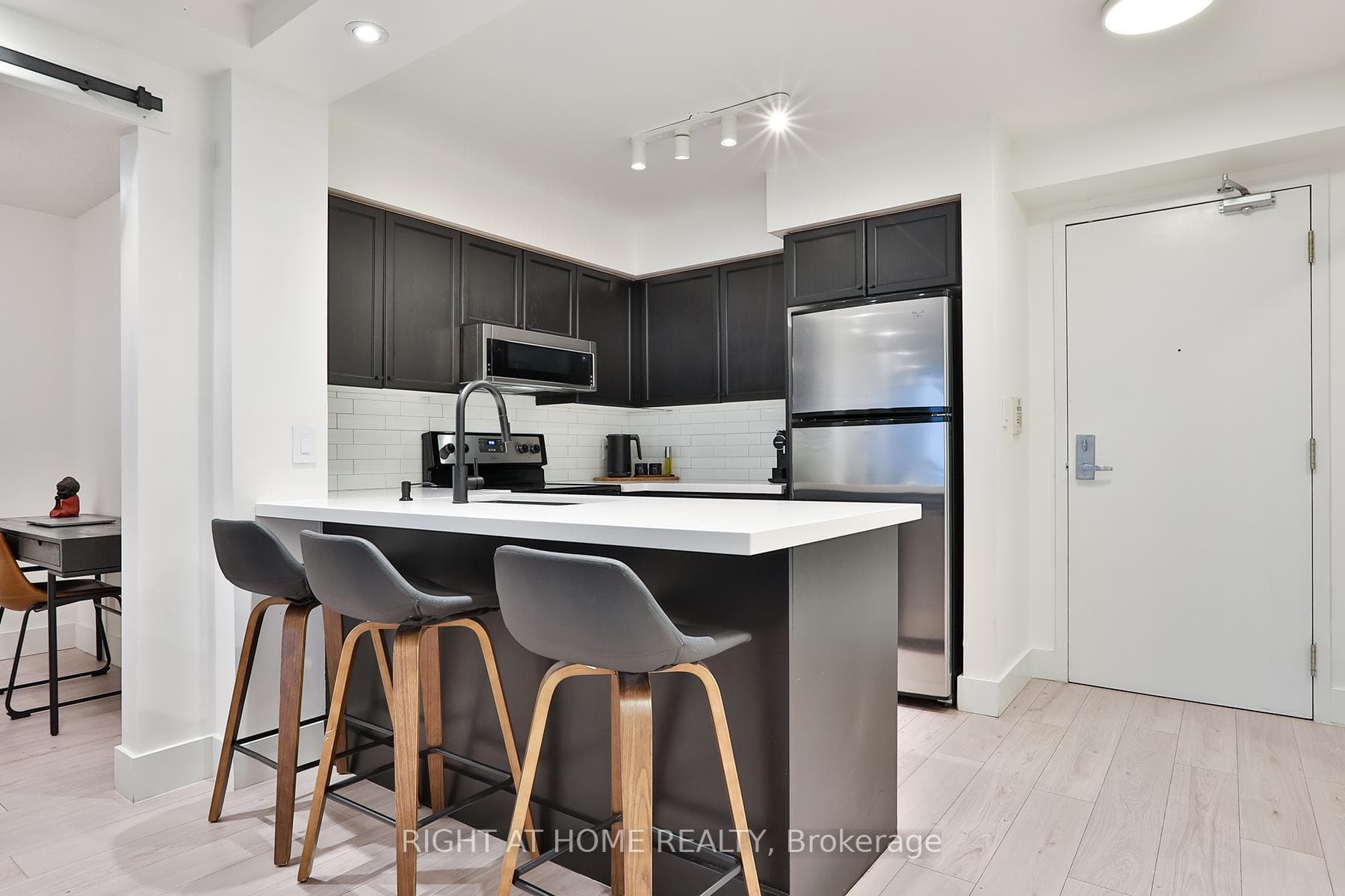 88 Grangeway Avenue Unit 2506 photo 3