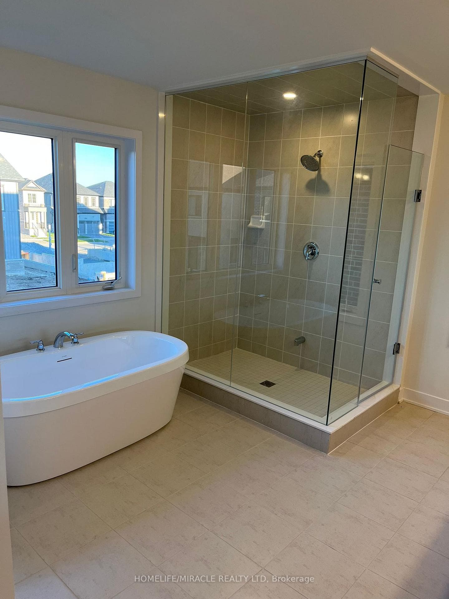 257 Flavelle Way photo 13