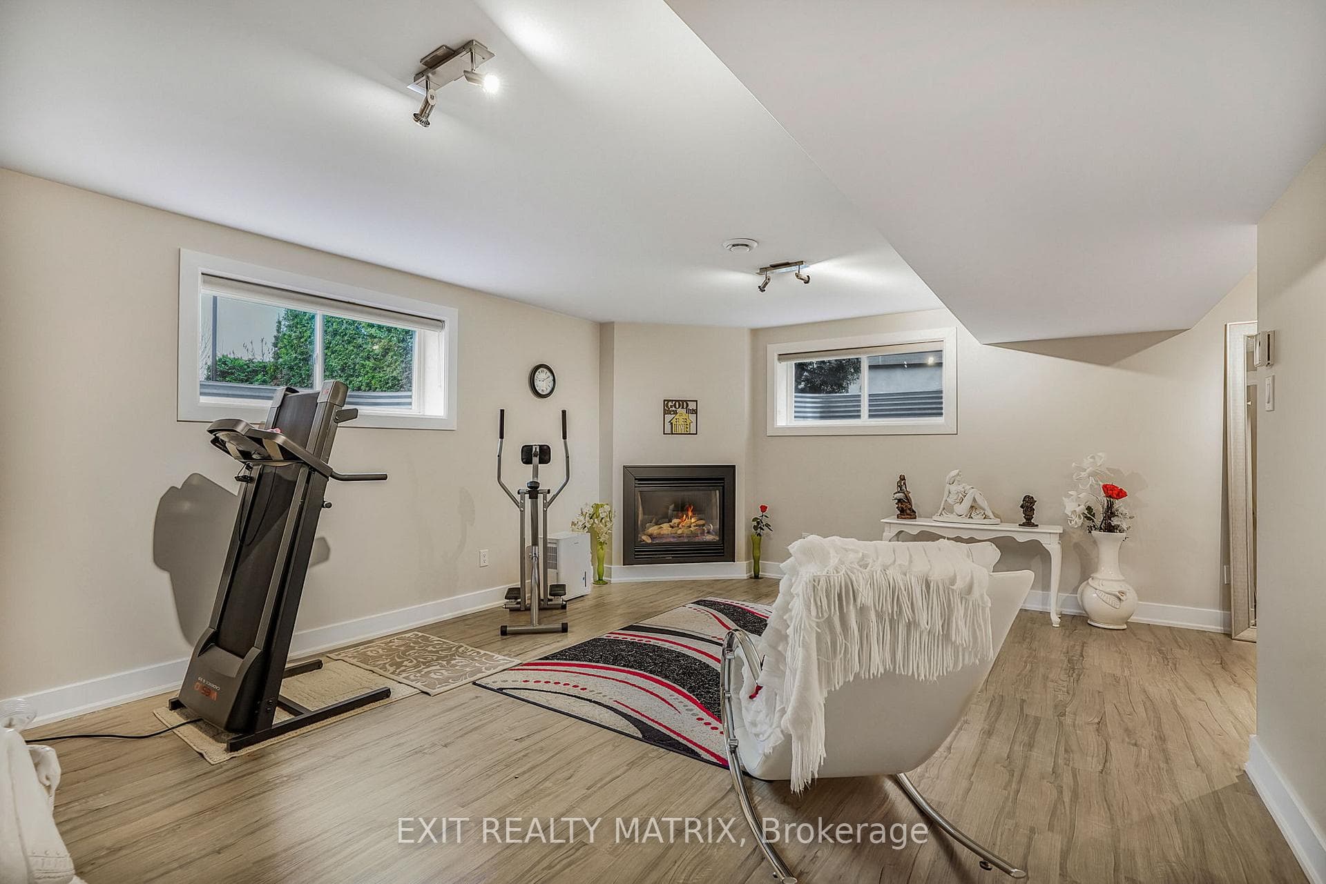 59 Pilon Street photo 21