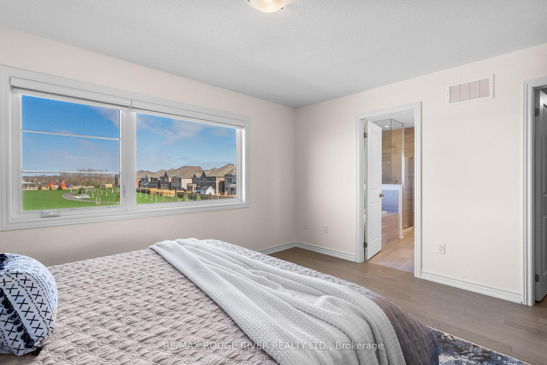 61 Maskell Crescent photo 12