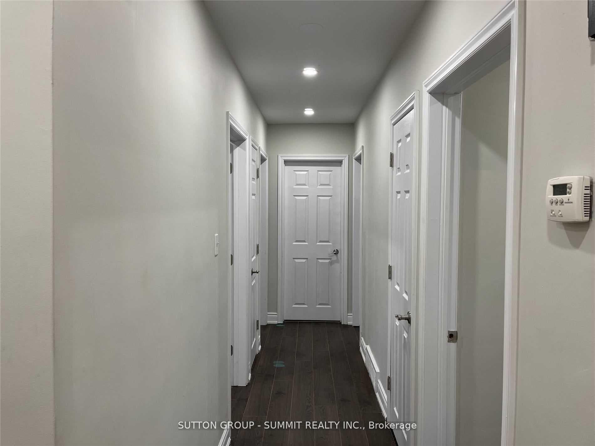 1093 Rebecca Street photo 14