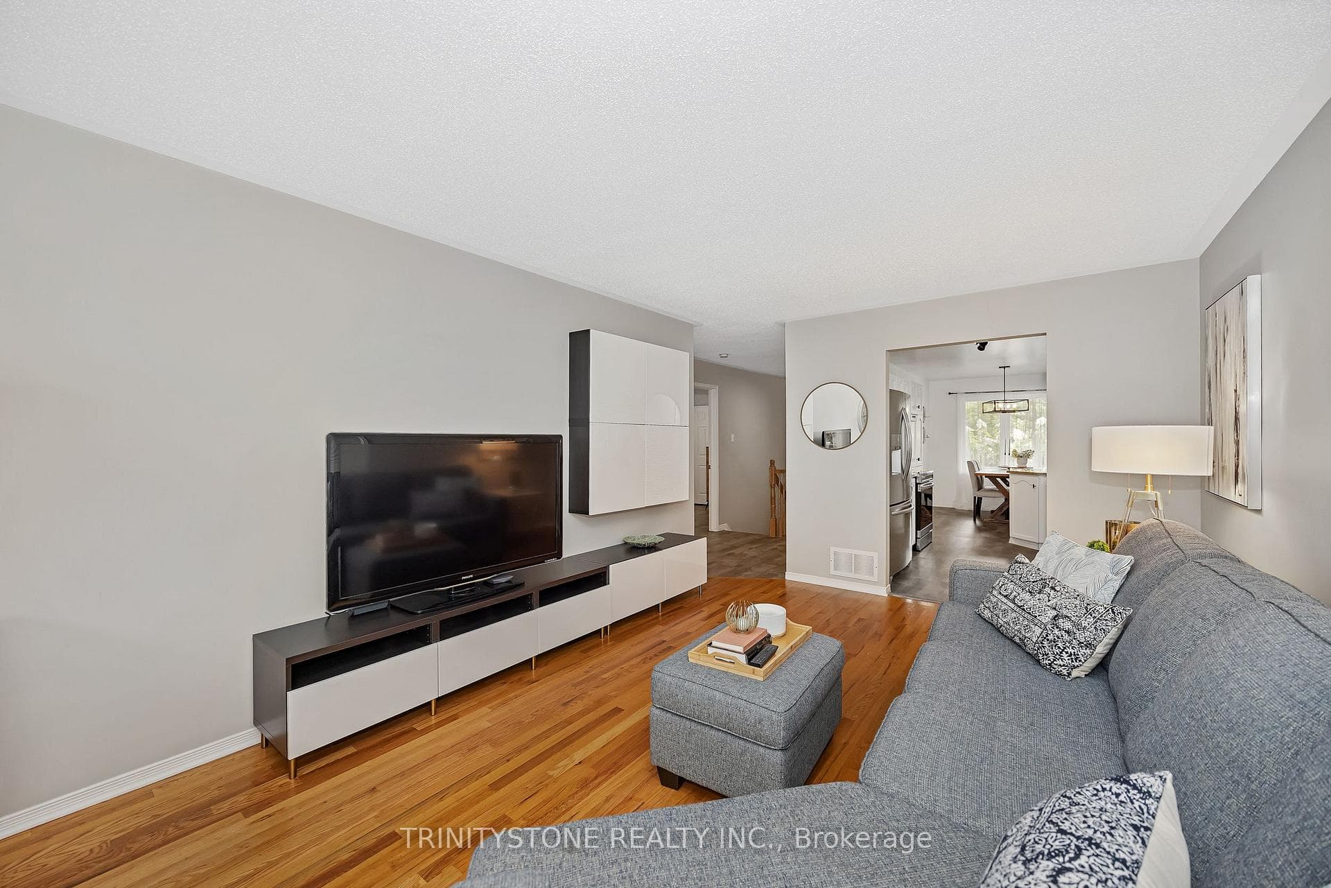 6127 Abbott Street photo 19