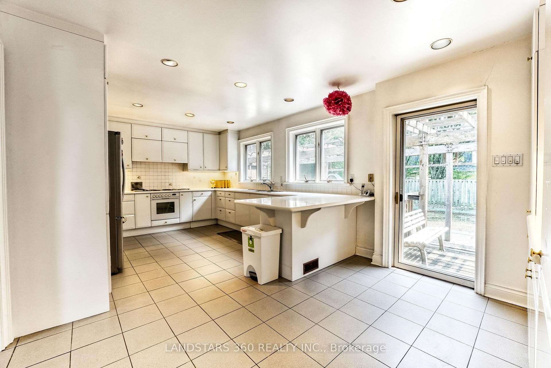 3 Shady Oaks Crescent photo 14