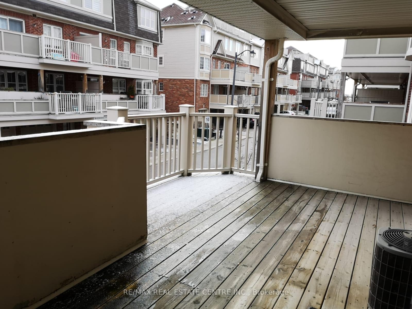 600 Shoreline Drive Unit 1 photo 14
