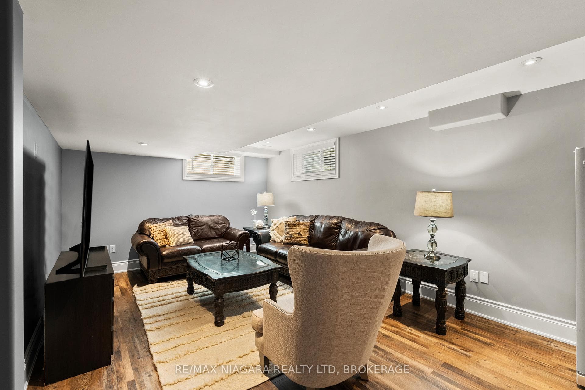 24 Red Haven Drive photo 33