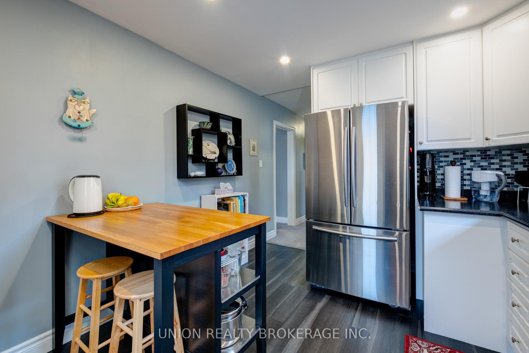 153 Sedgemount Drive photo 6