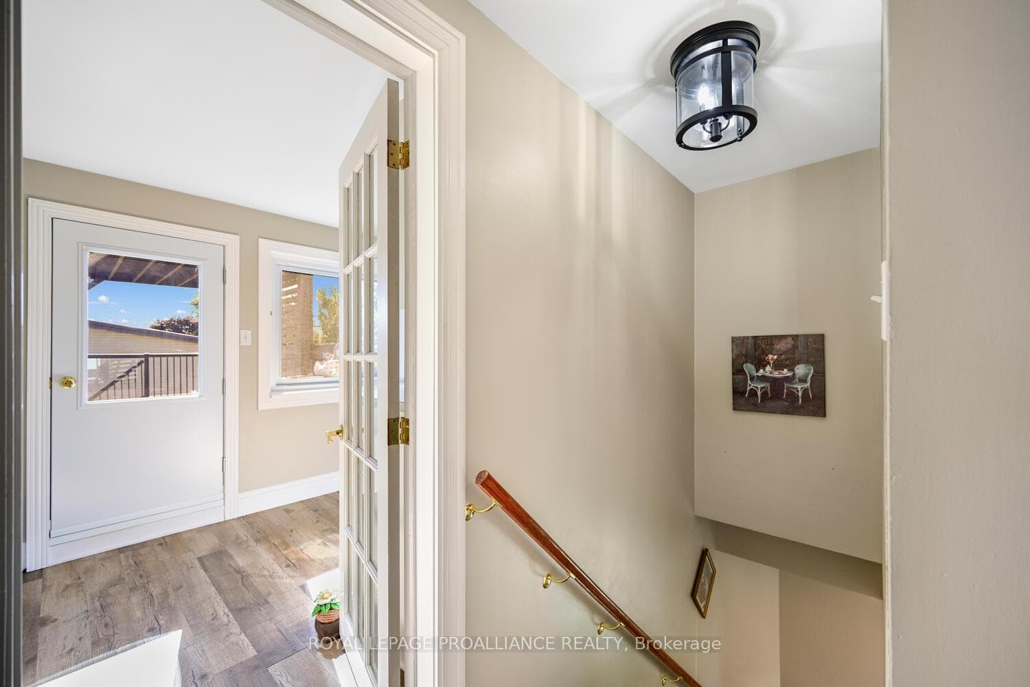 825 Joseph Street photo 18