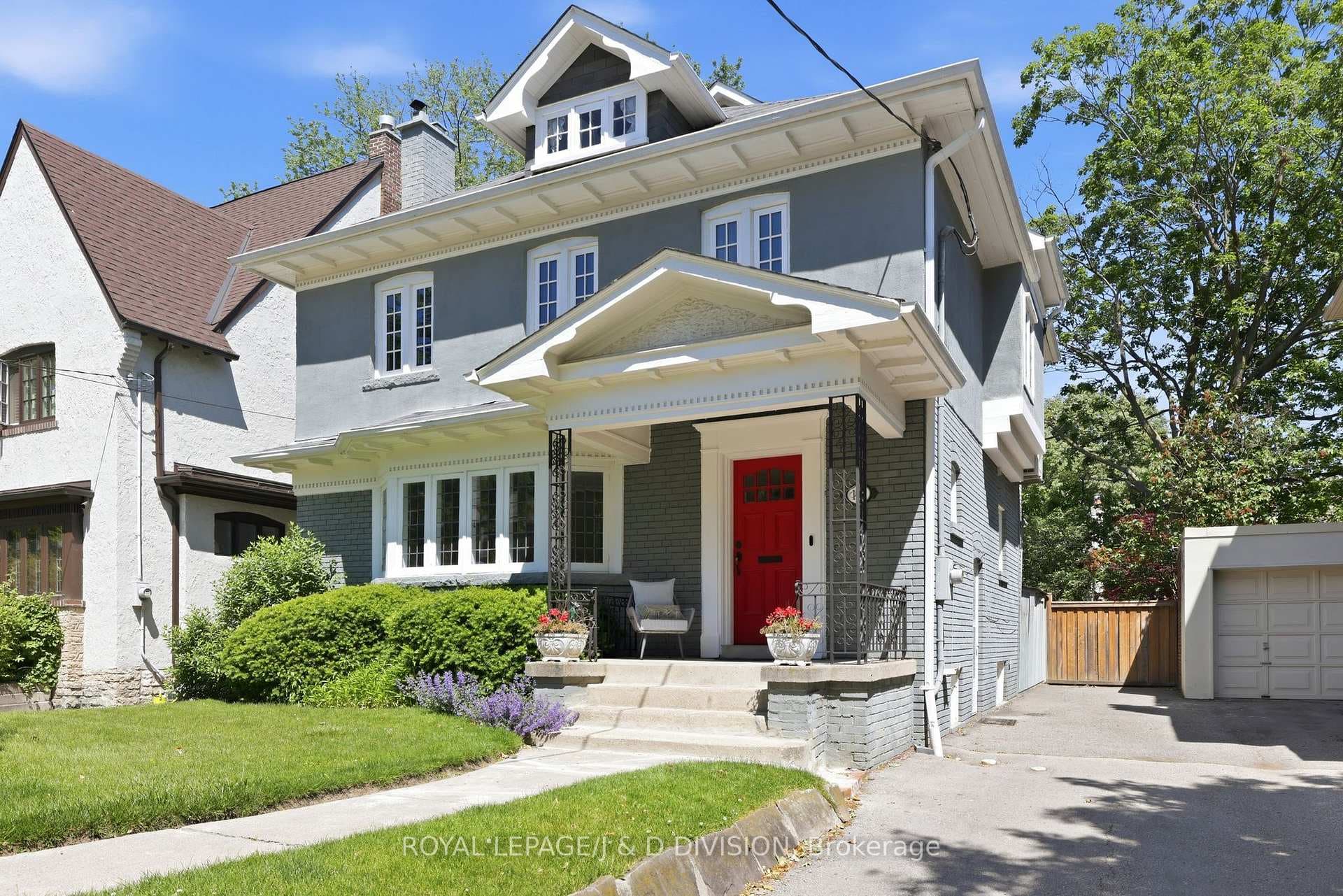 102 Ridge Dr