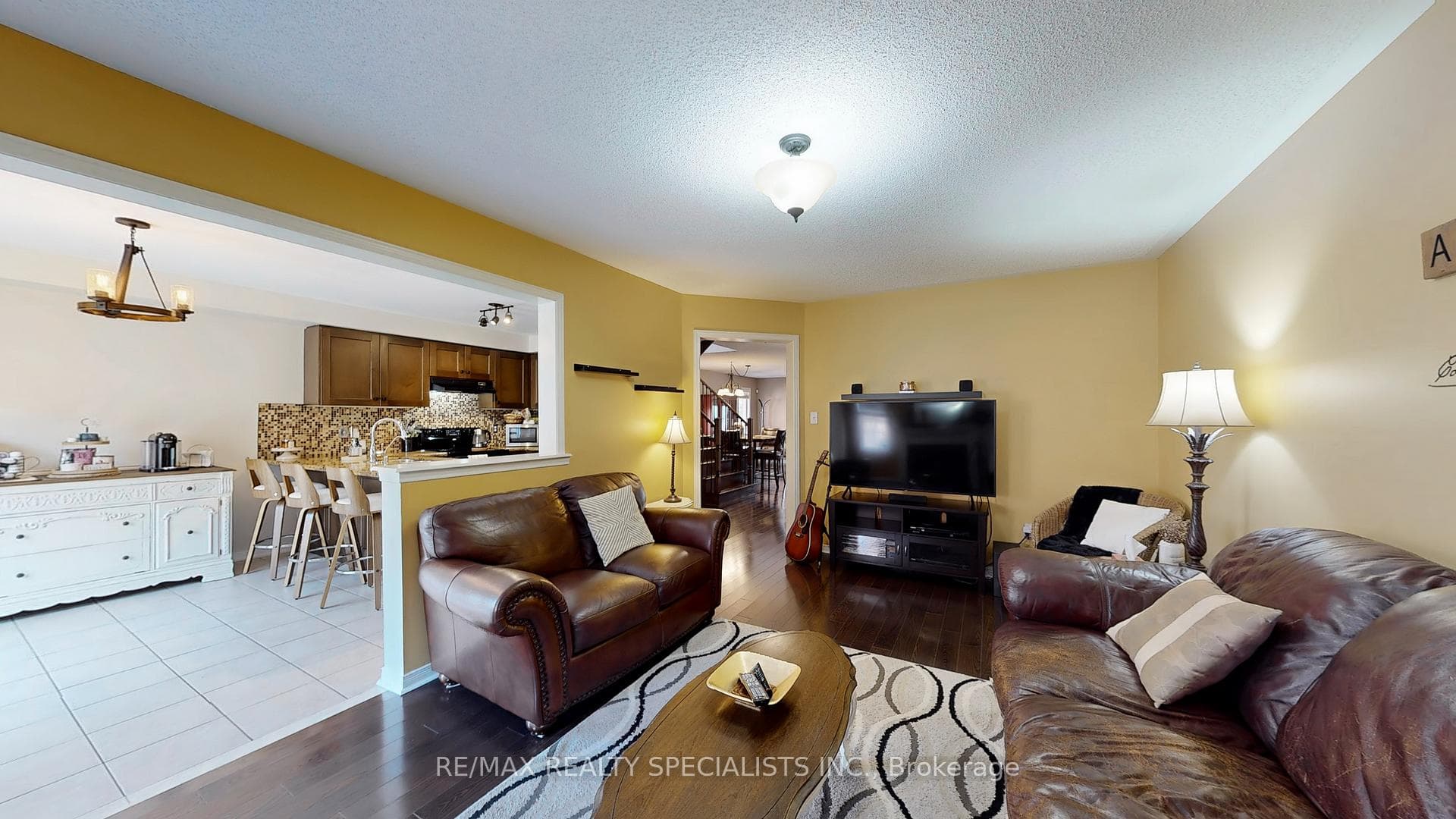 482 Grant Way photo 11