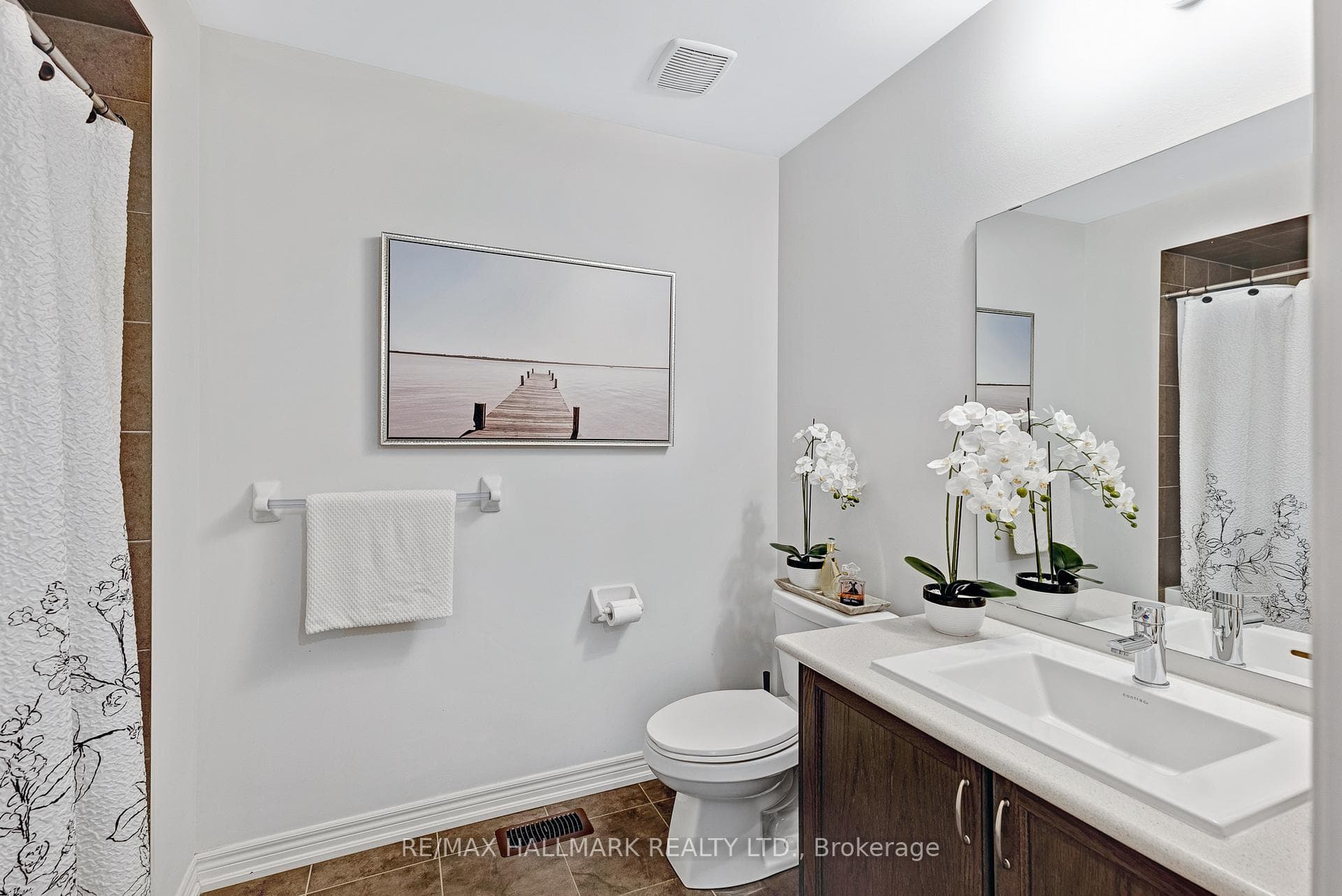 17 Velia Court photo 31