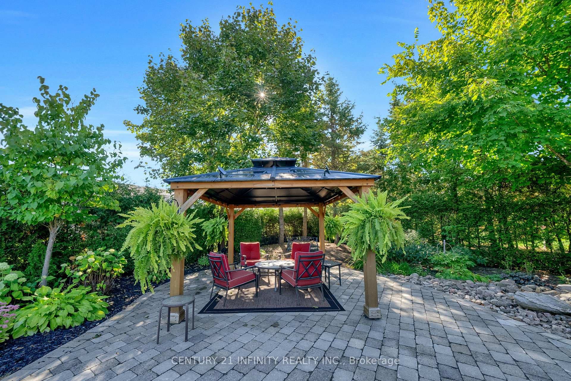 16 LORI Boulevard photo 33