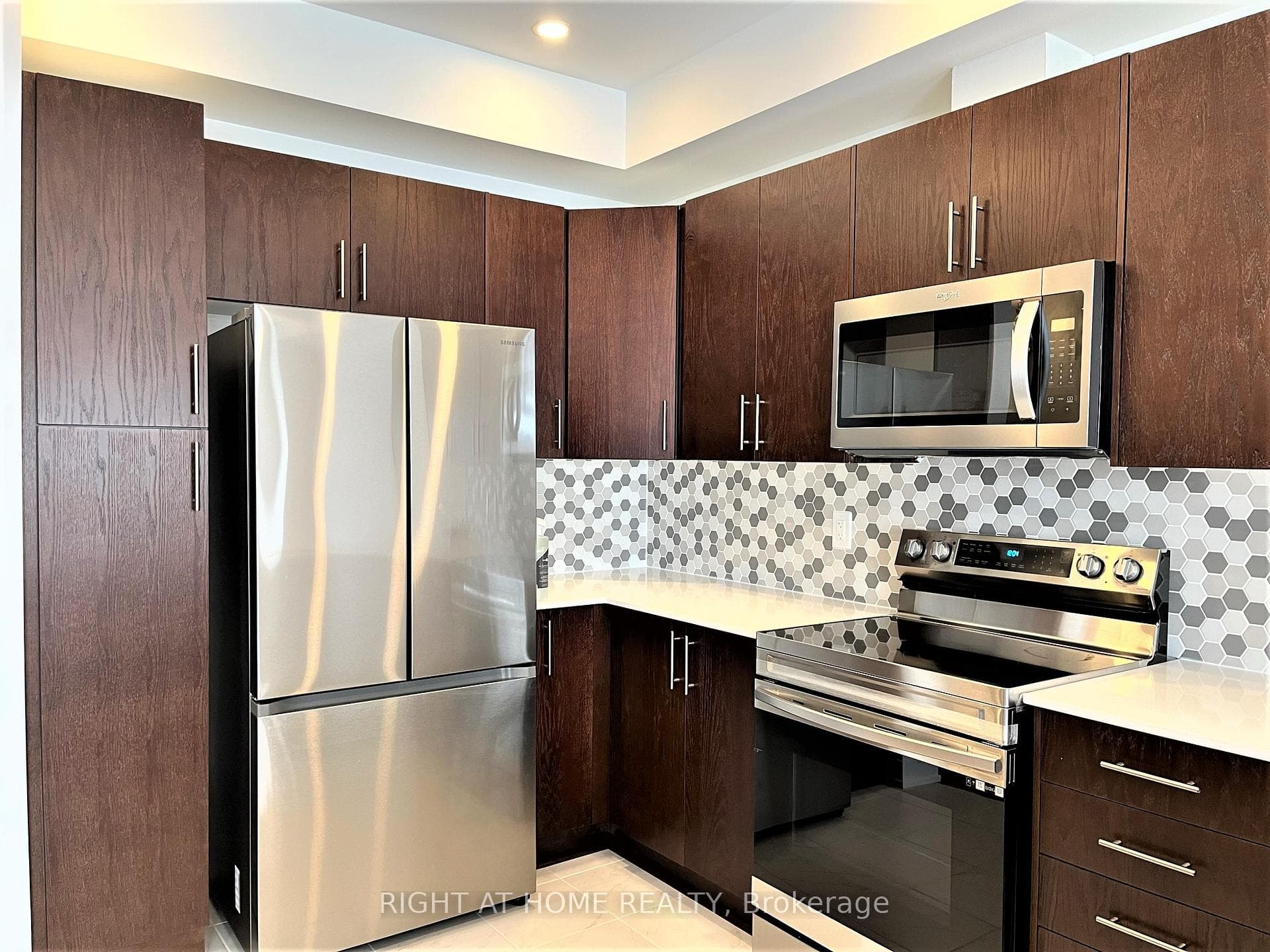 2061 ALLEGRINI Terrace photo 17