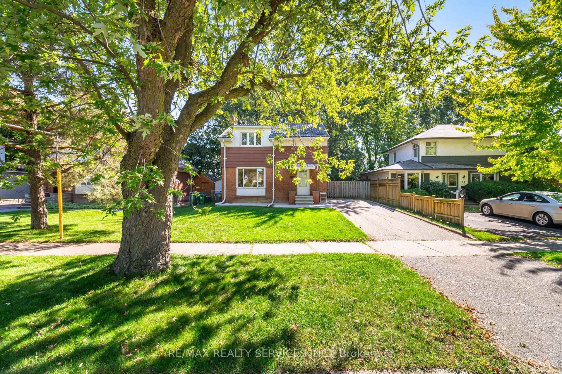 85 Eldomar Avenue photo 4