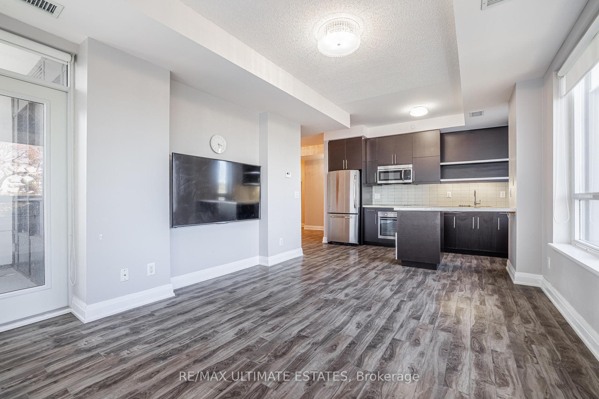 399 Spring garden Avenue Unit 222 photo 6