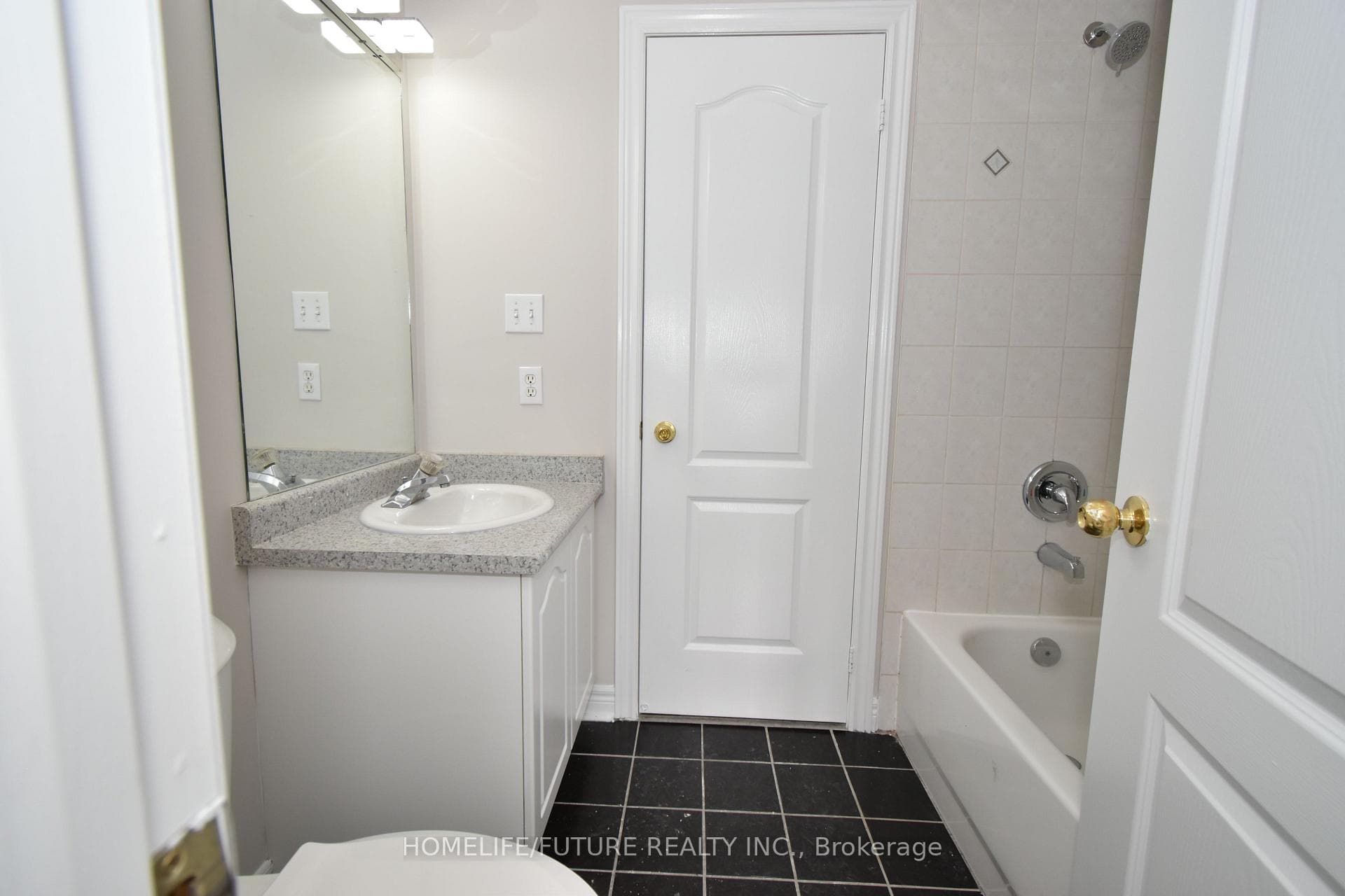 626 Highglen Avenue photo 28