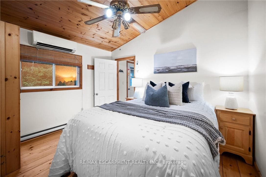 1076 Thanksgiving Rock Way photo 23