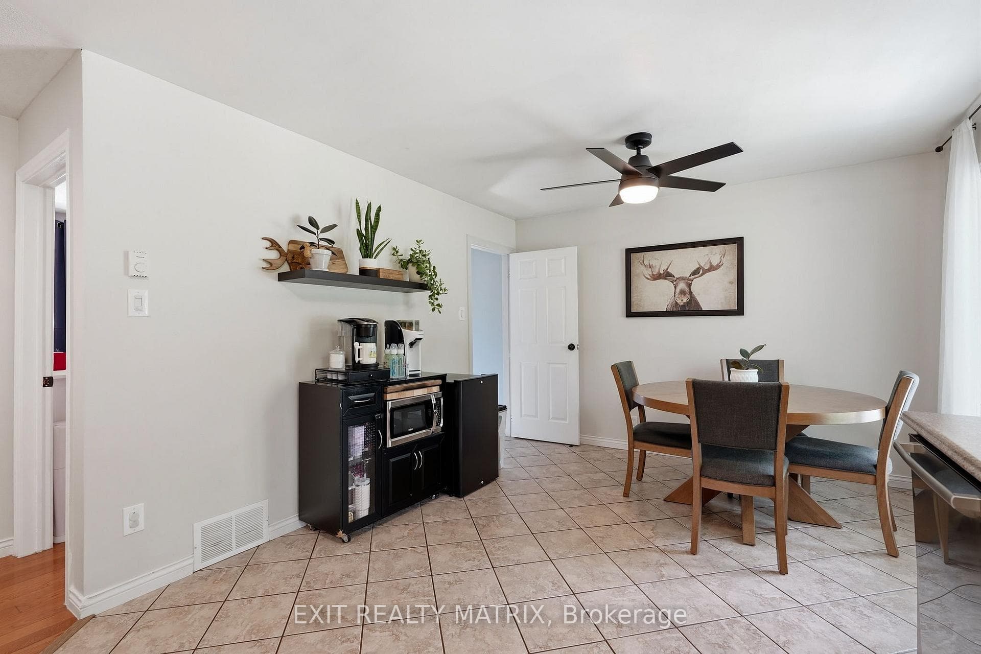 639 Boundary Road photo 11
