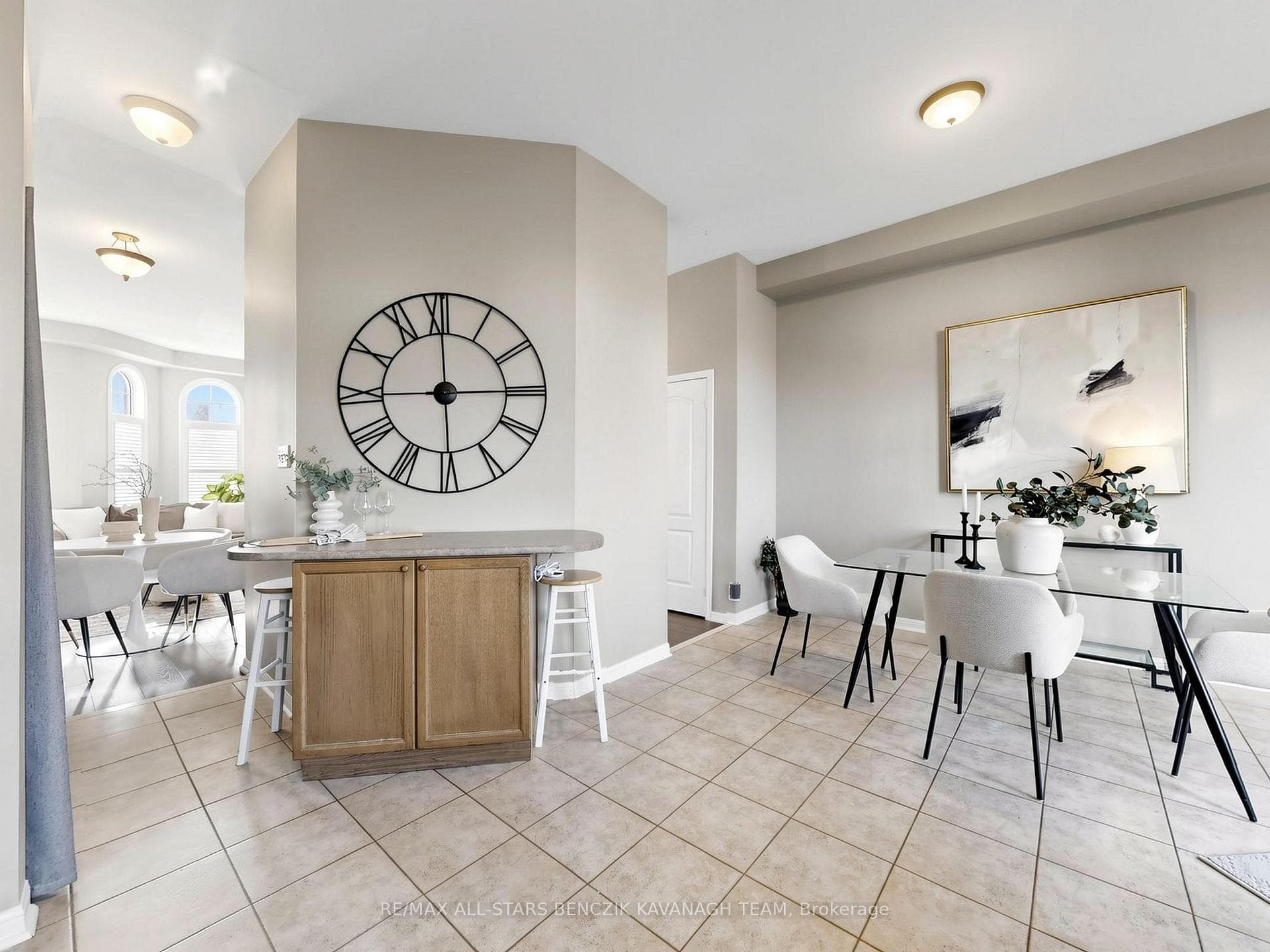 225 Walkerville Road photo 8