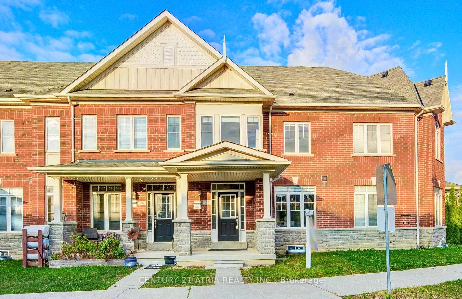 162 Harbord Street photo 1