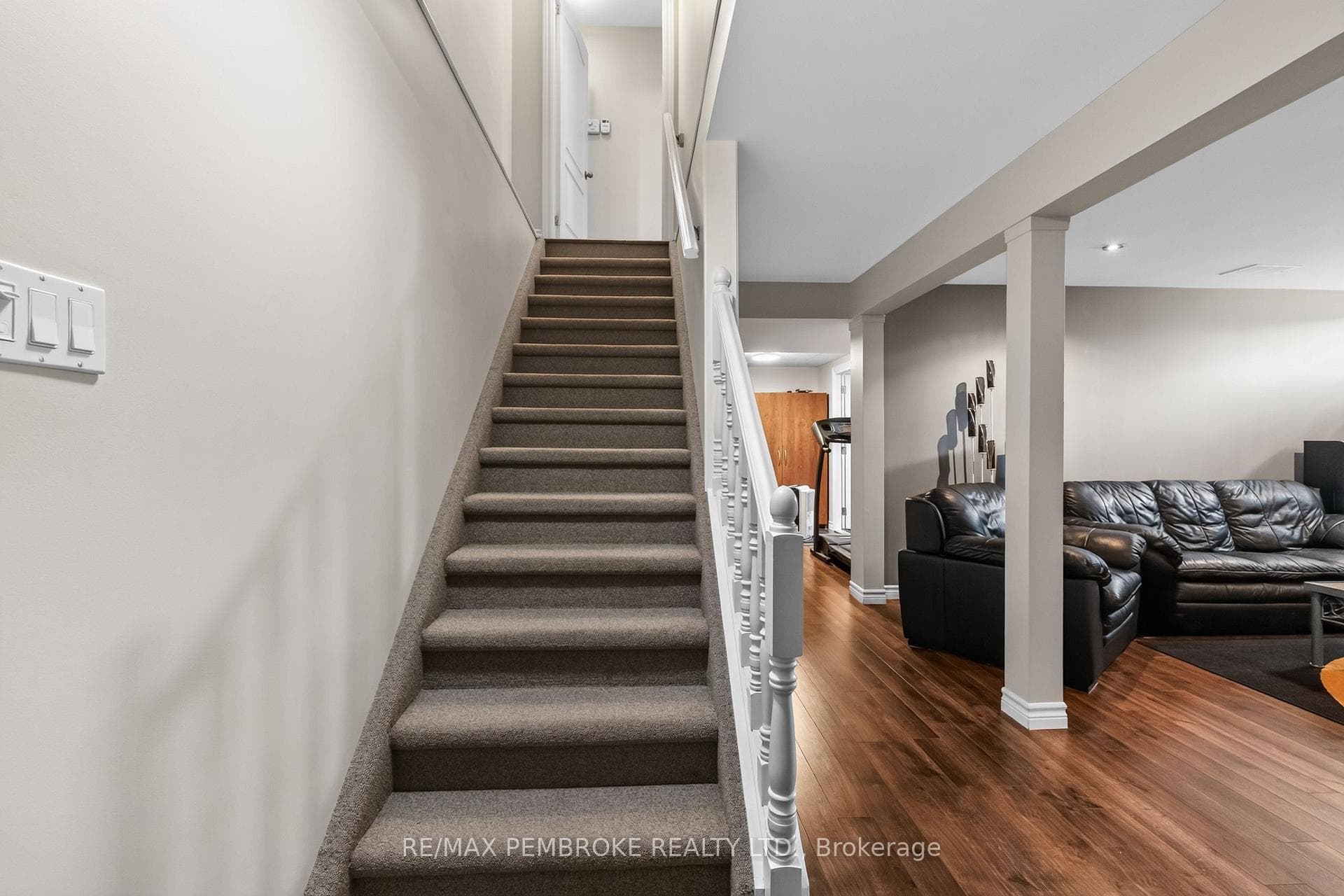 9 Heron Drive photo 31
