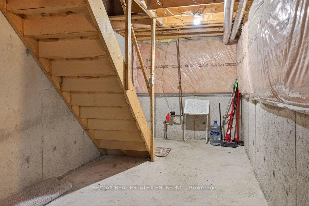 10 Cadham Boulevard Unit 29 photo 28