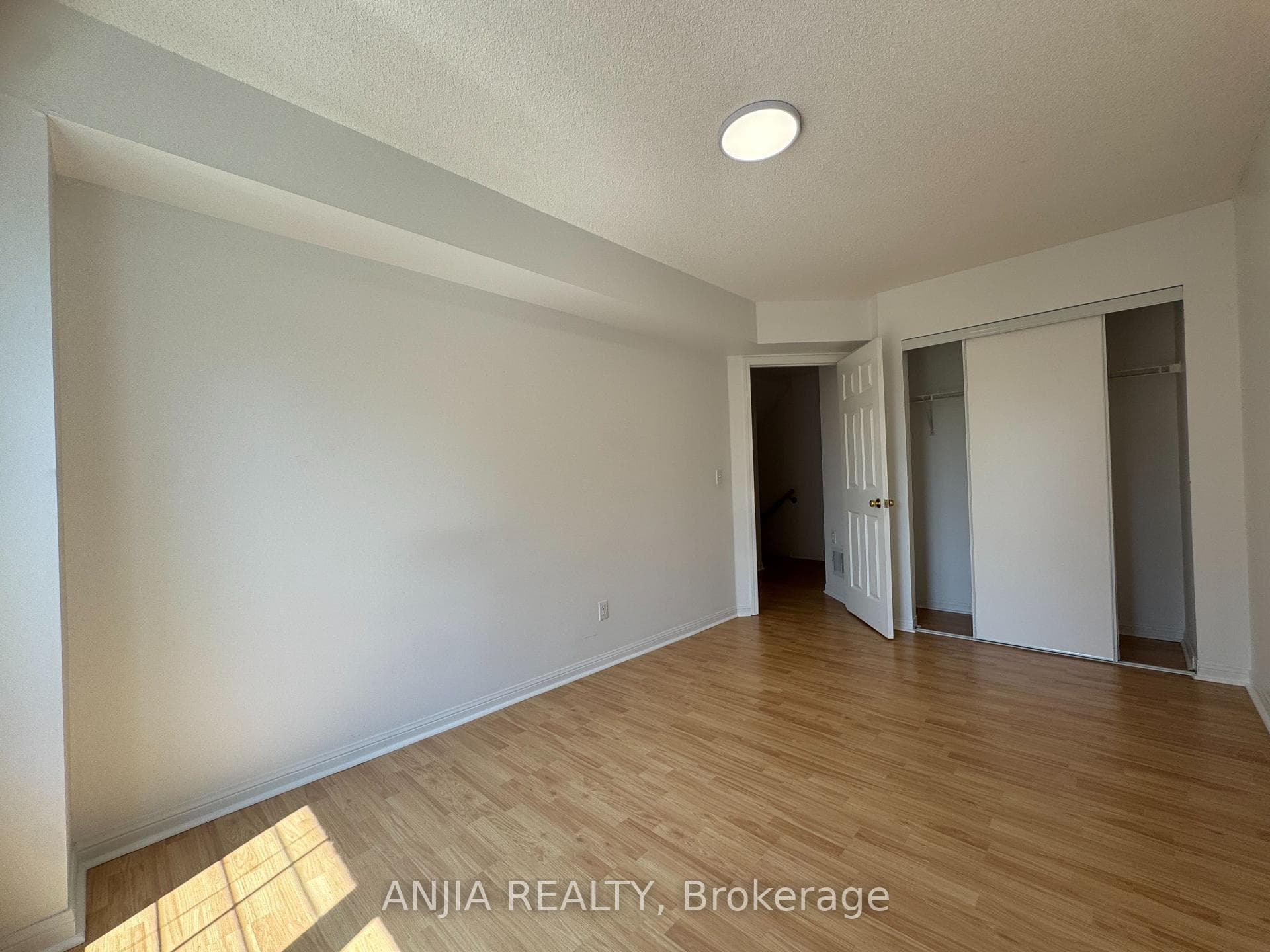 2 Alpen Way Unit 3 photo 12