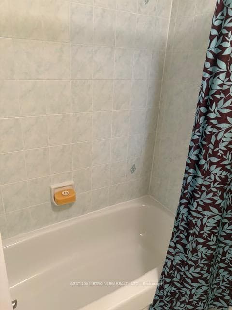 6 Michelle Drive photo 15