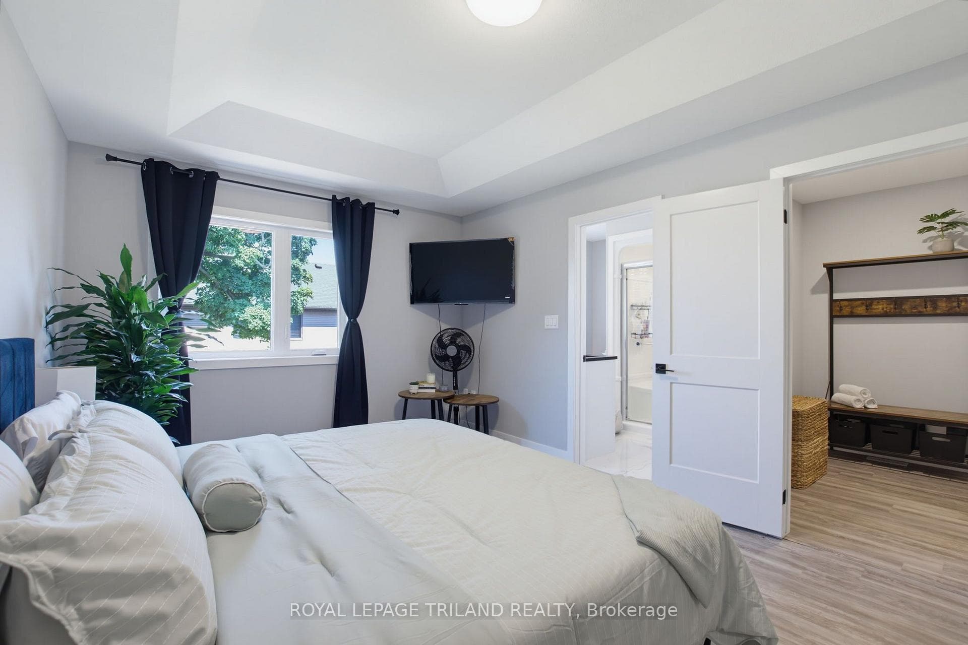 3557 Colonel Talbot Road Unit 14 photo 25