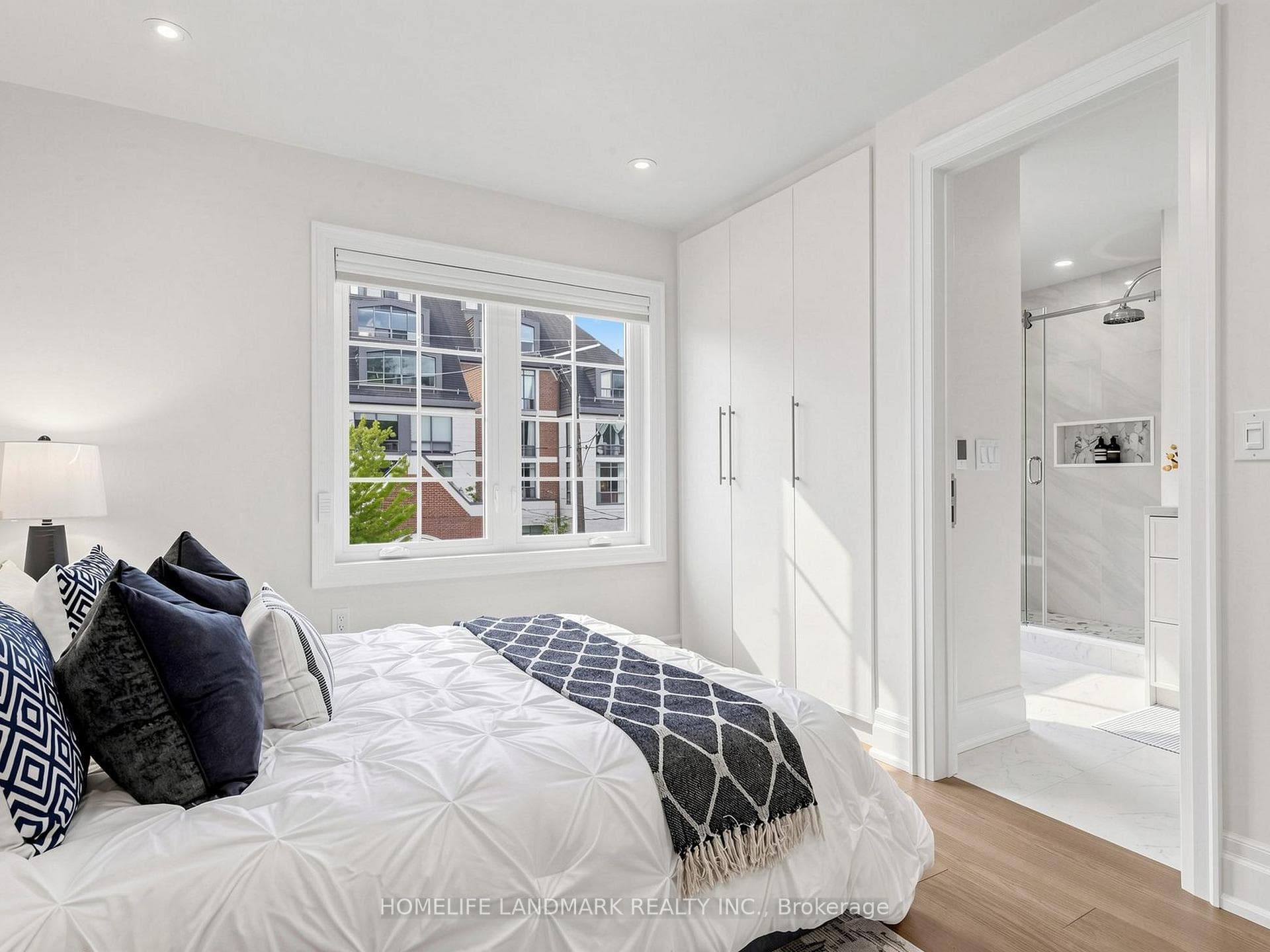 66 Willowbank Boulevard photo 31