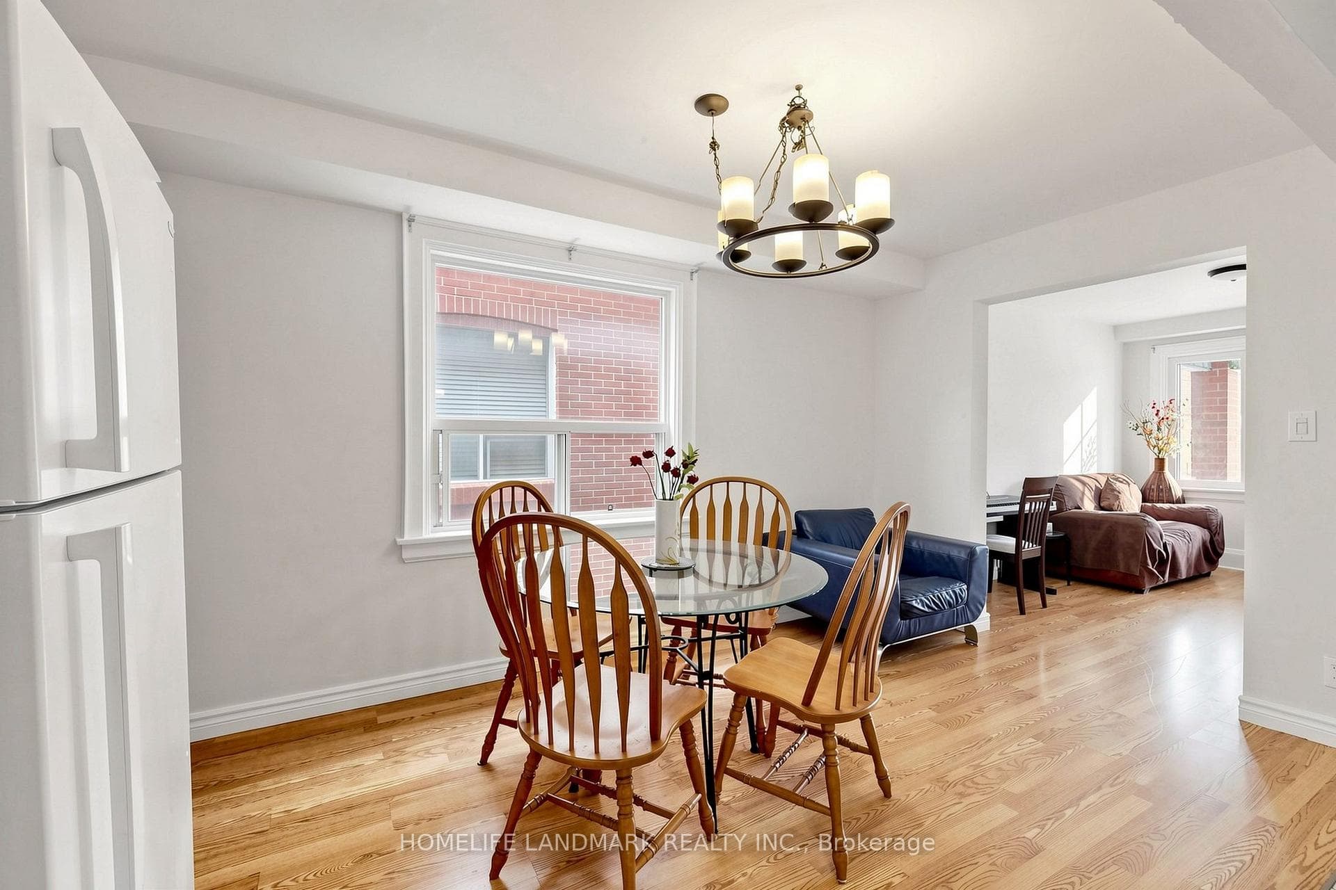 484 Glenholme Avenue photo 15
