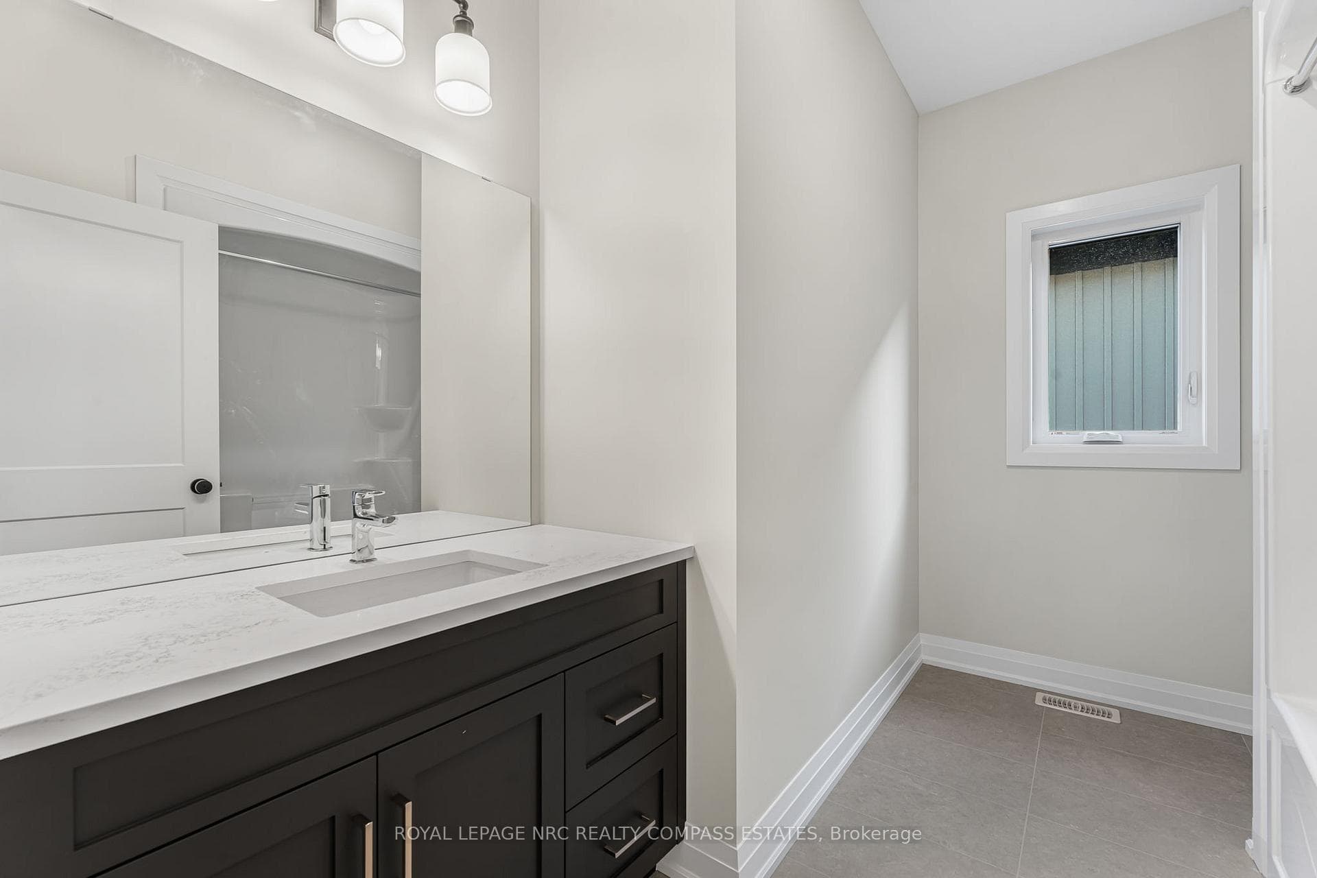 77 HOMESTEAD Drive photo 5